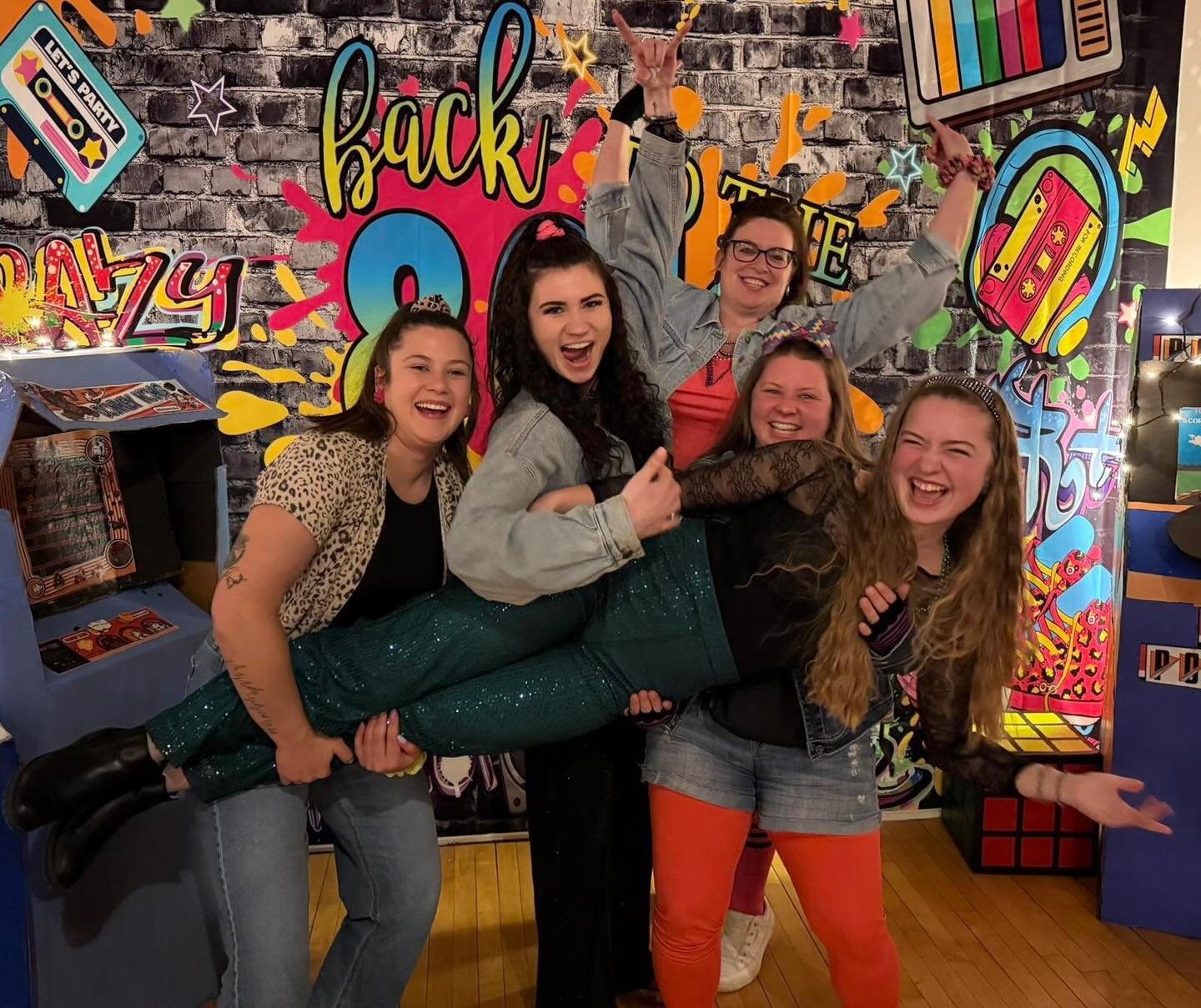 Good to be back in Bjorkdale again after 7 years for a sold out fundraiser night!