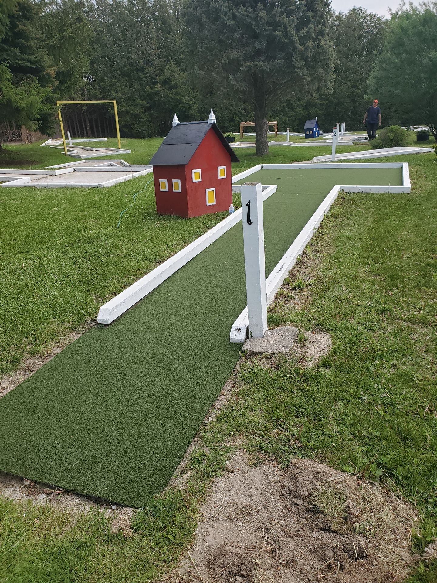Sandbaggerz Driving Range & Mini Putt mini golf in Port Perry, Ontario