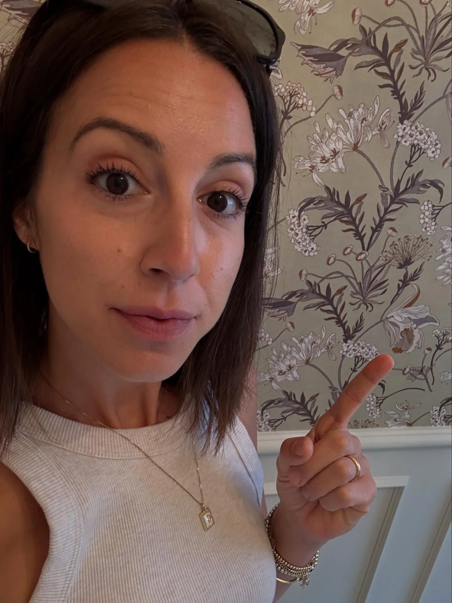 I have to tell you about this wallpaper.

I&rsquo;ve been working on this project for months, and today I finally stood in front of it.

It felt like the walls had a story to tell.

That&rsquo;s what I love about wallpaper.

It&rsquo;s not just paper