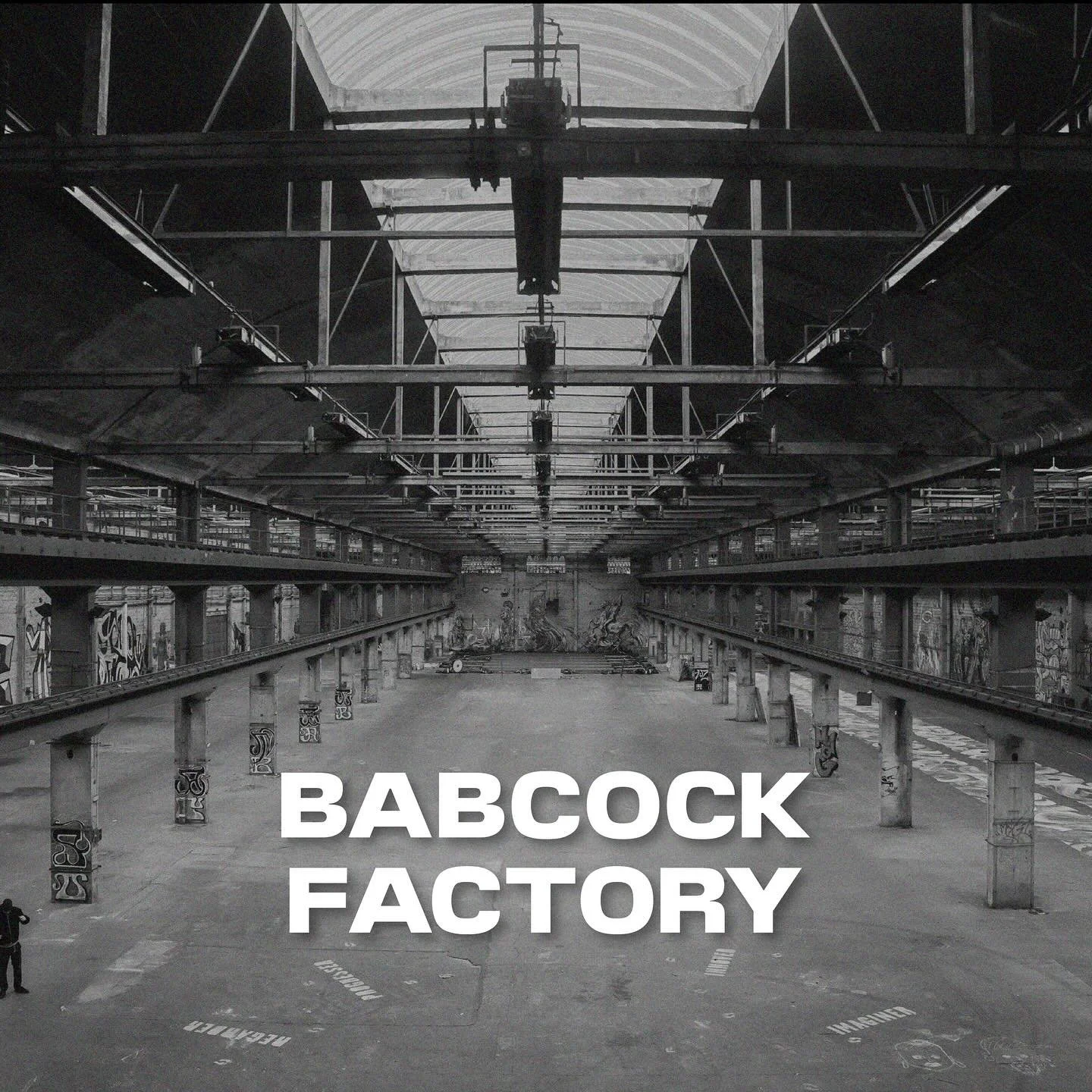 [RAW] x Usine Babcock - Un spot XXL pour taper du pied 😏 

Un espace brute et minimaliste pour explorer un profil atypique ! 

Pr&ecirc;t.e.s ? 

#techno #warehouse #technomusic #technovibes