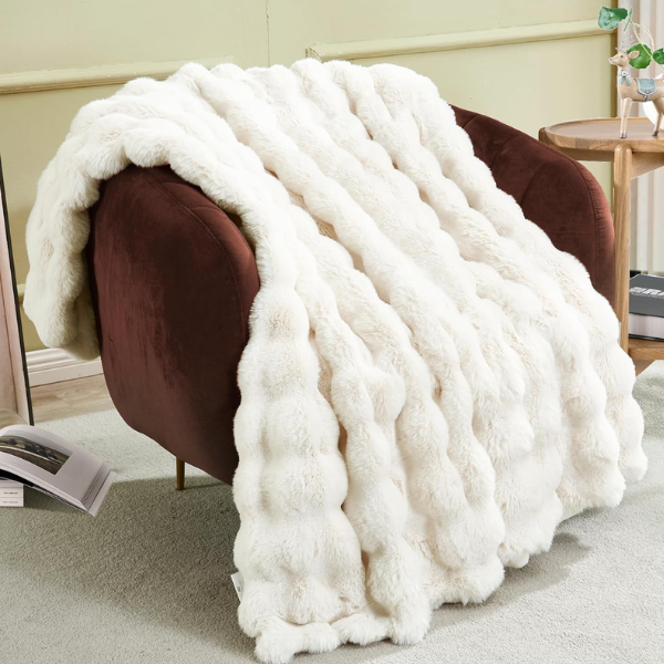 CREAM BUBBLE BLANKET