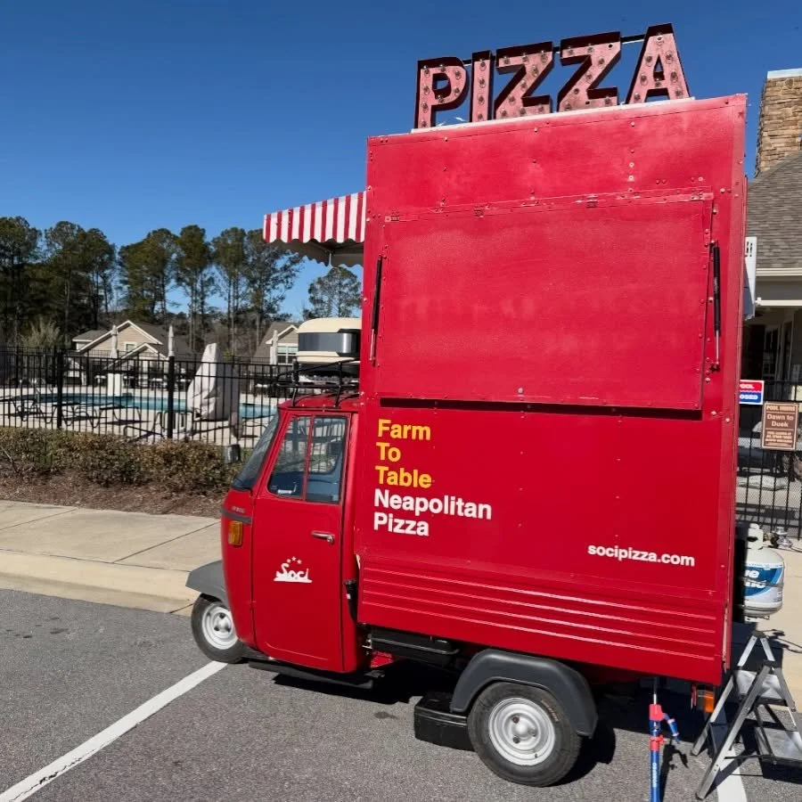 Beautiful (and chilly) February pool party vibes ❄️🍕

Soci Pizza hosted a baby shower for 40 wonderful guests in Durham, and we had an absolute blast. We served tons of Neapolitan pizzas, kept the oven roaring, and battled the wind like pros with ou