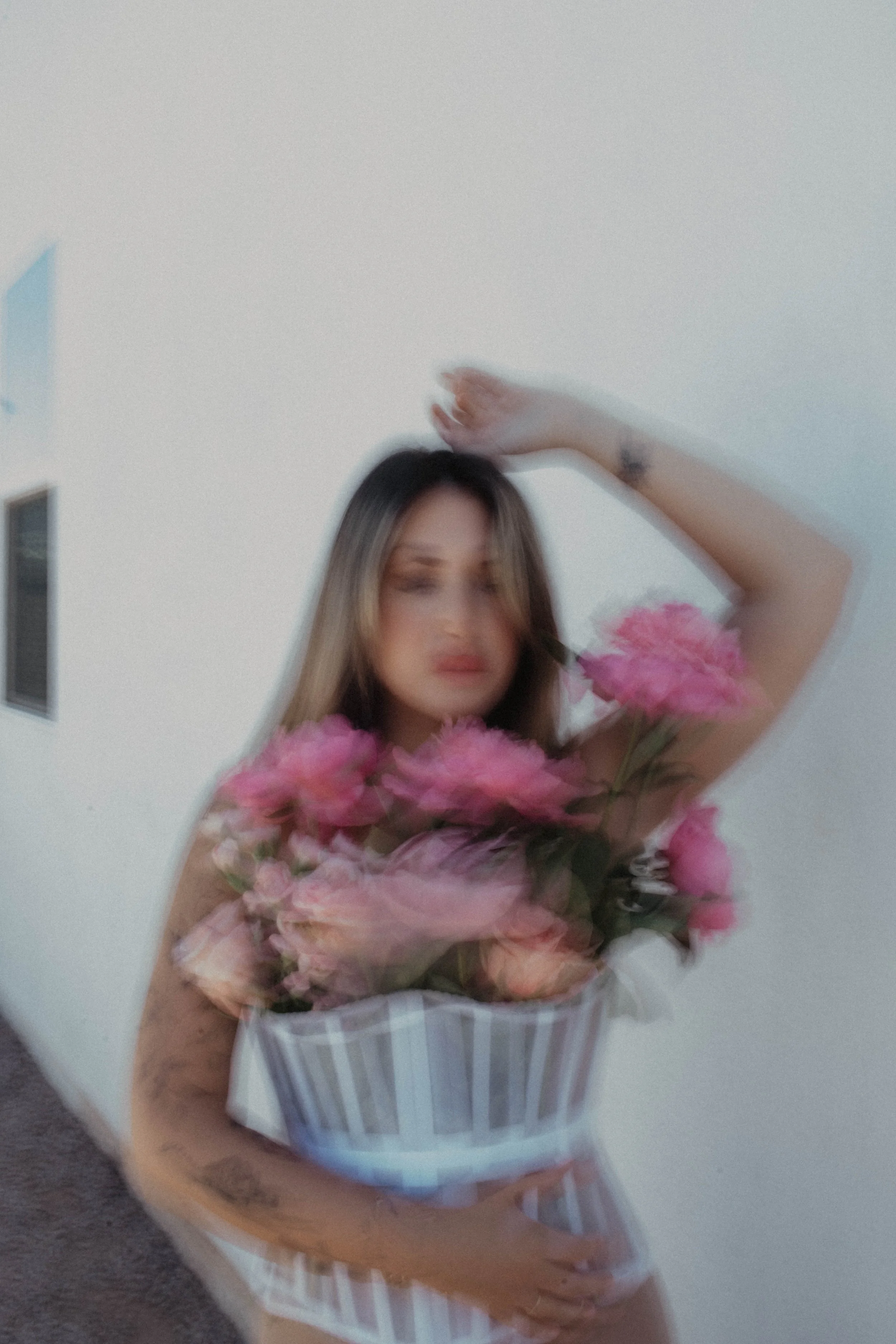 RODEO ROSE MARKET