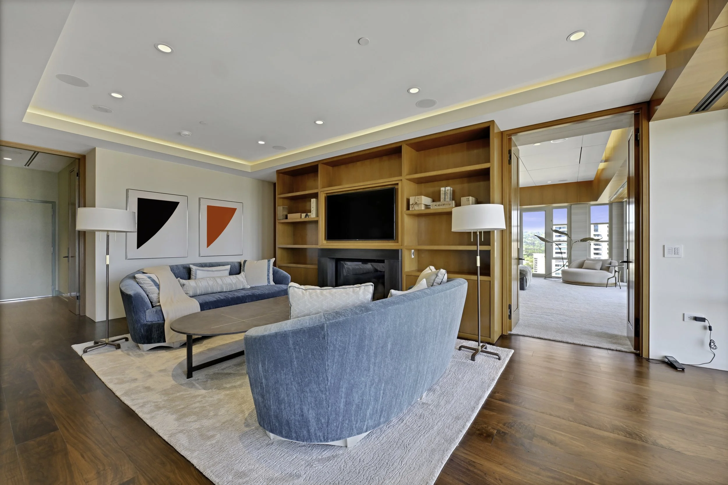 10580 Wilshire Blvd (17).jpg