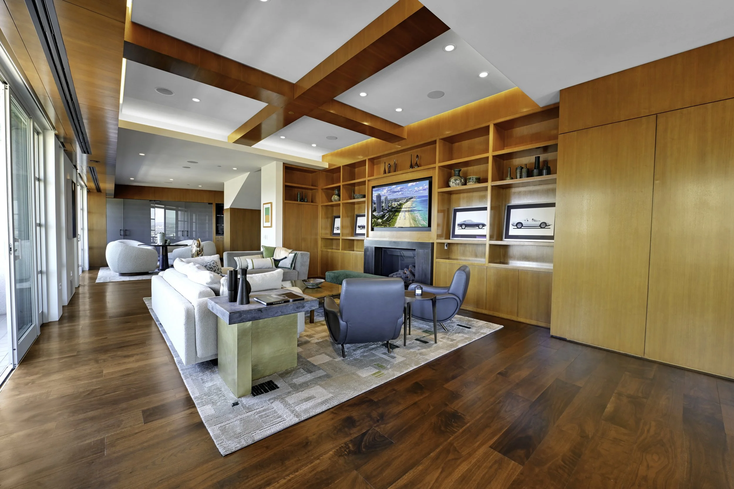 10580 Wilshire Blvd (7).jpg