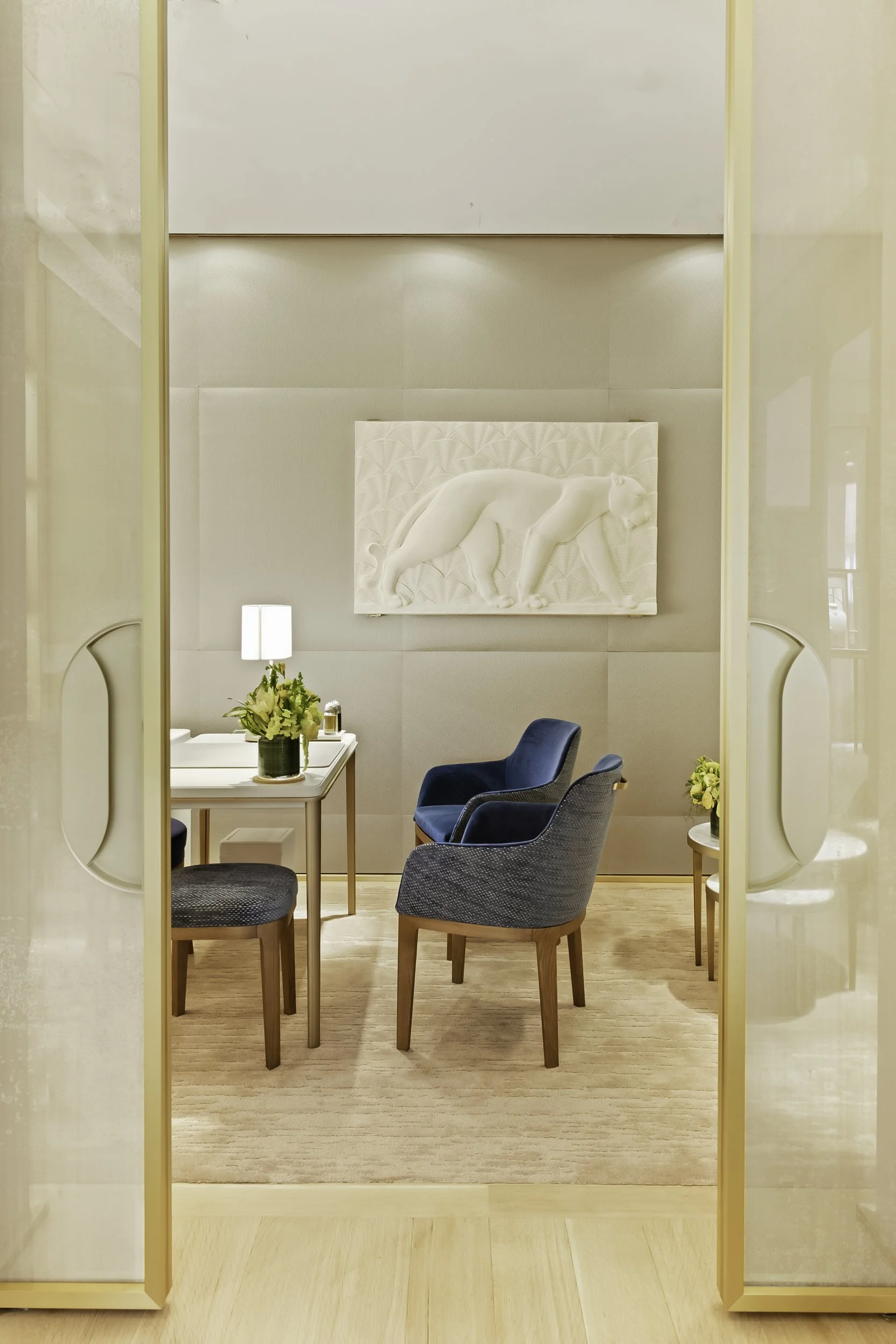 Luxury retail & interior  photographer (Copy)