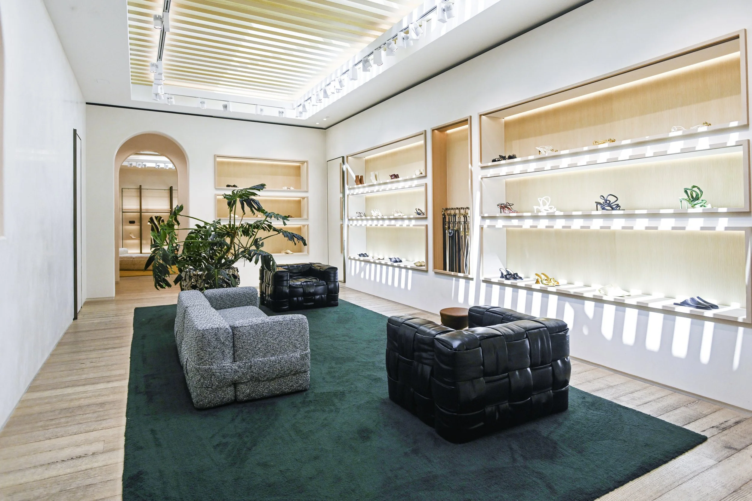 Luxury retail & interior  photographer (Copy)