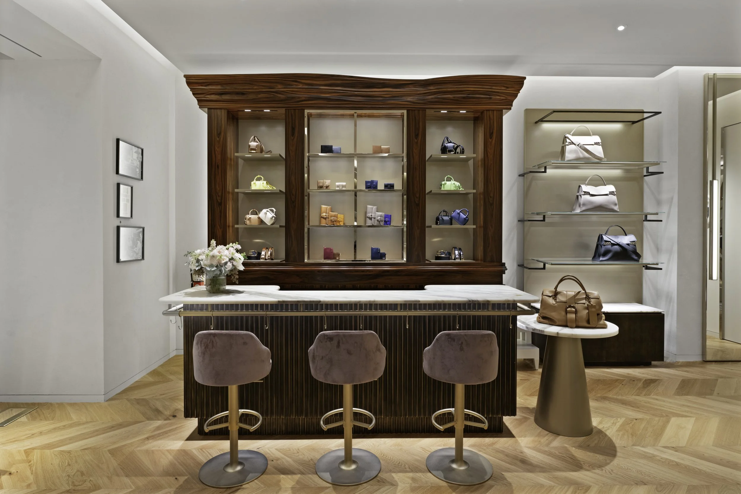 Luxury retail & interior  photographer (Copy)