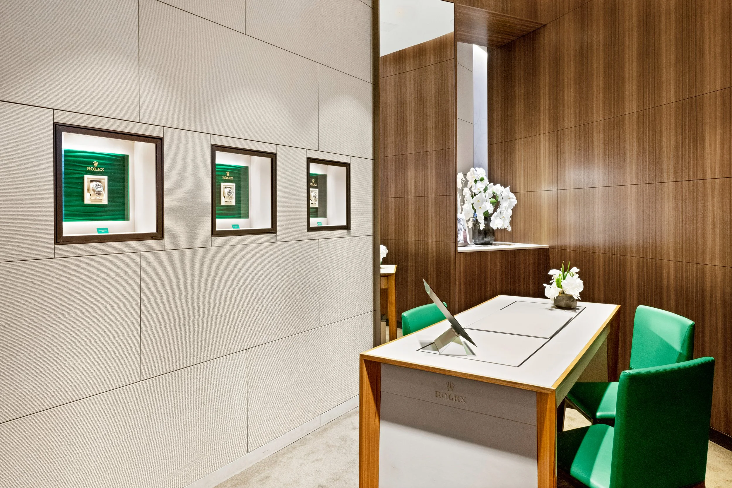 Angie Silvy Luxury Retail Photography-33.jpg