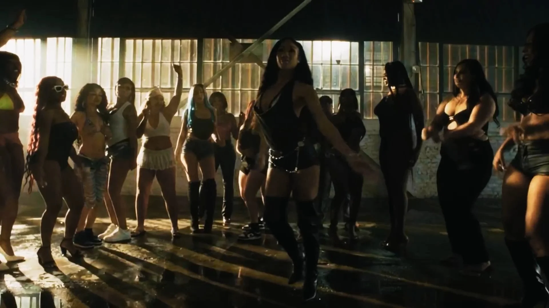 Timeline 2_01_01_40_23.jpg