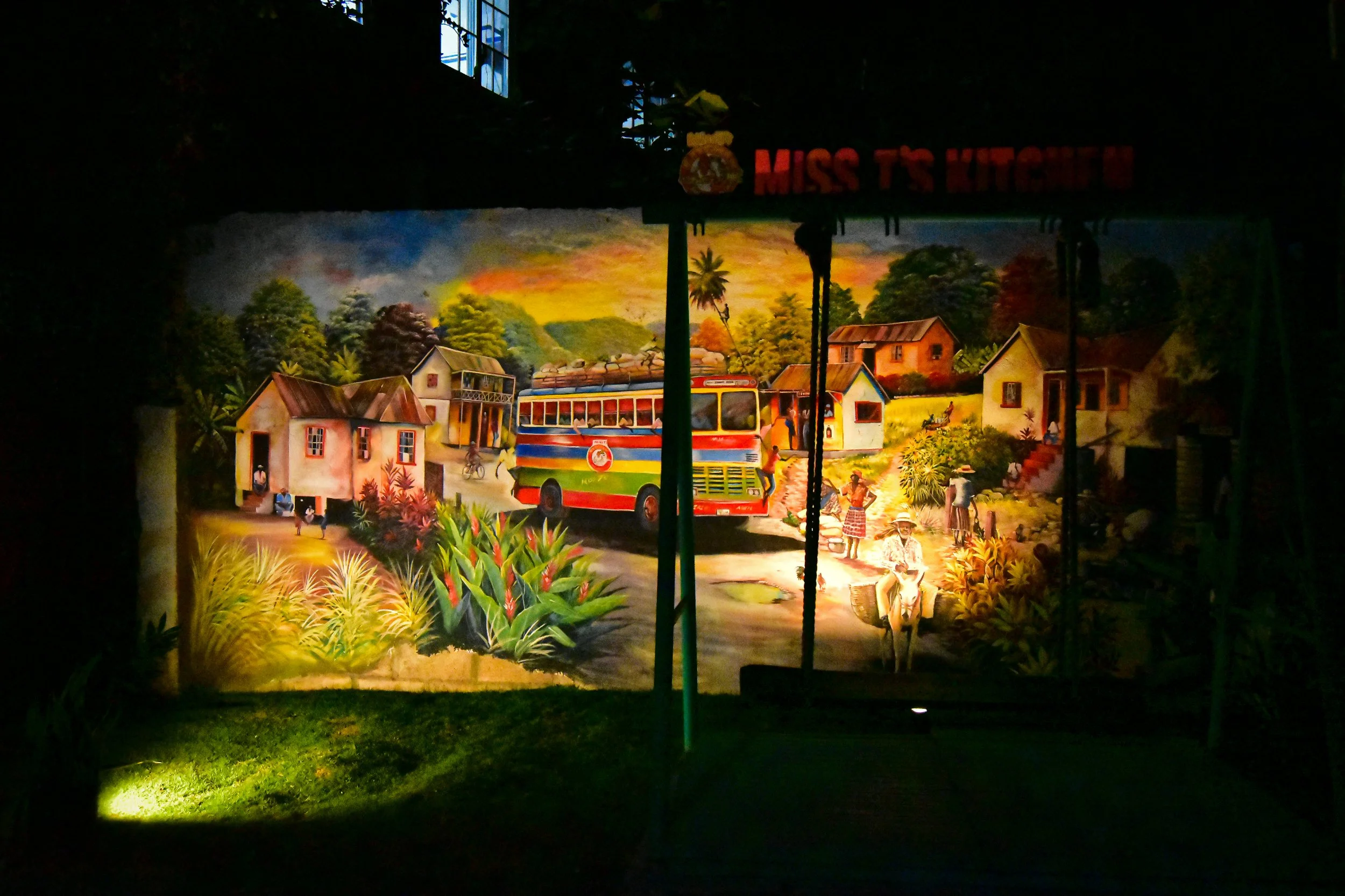 miss-ts-kitchen-commercial-landscape-lighting-mural-kingston-jamaica.jpg