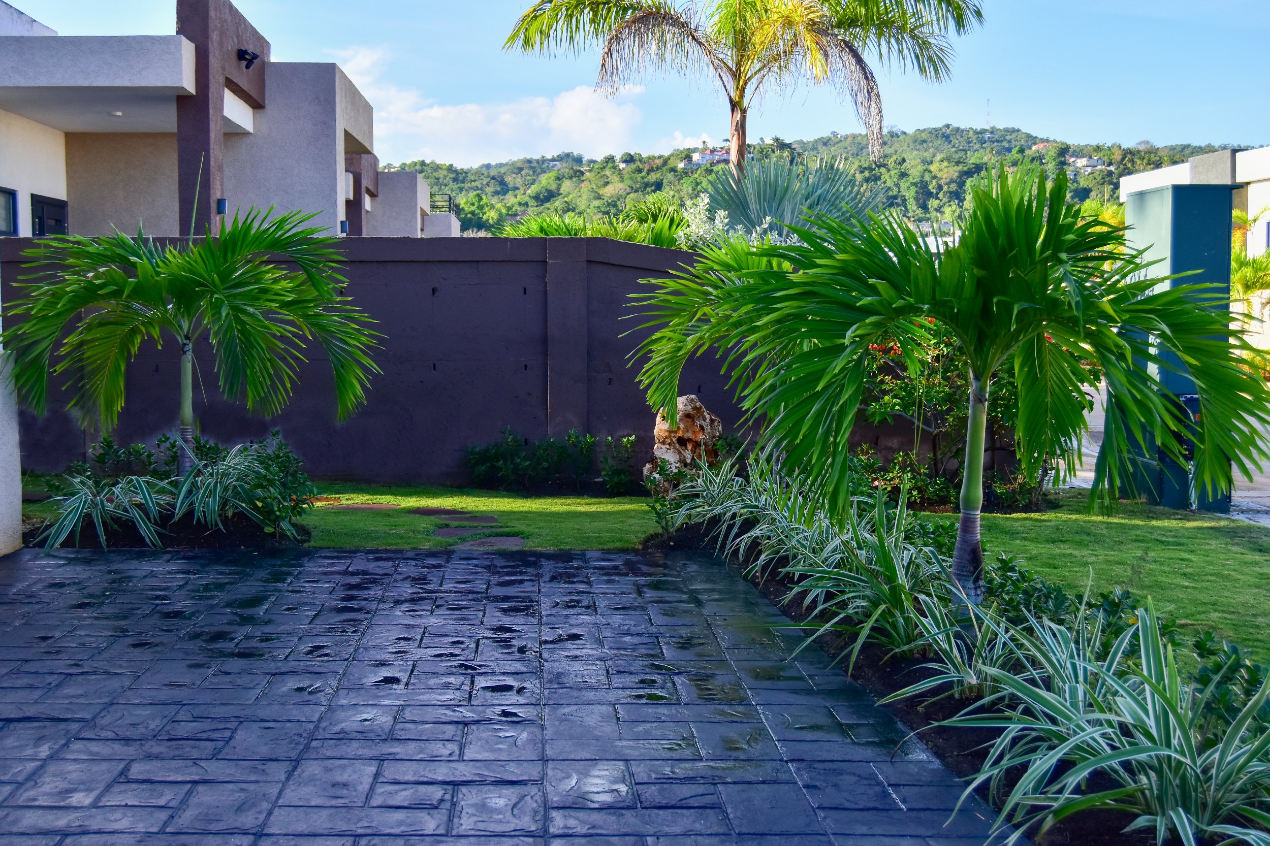 driveway-landscape-design-ocho-rios-jamaica.jpg