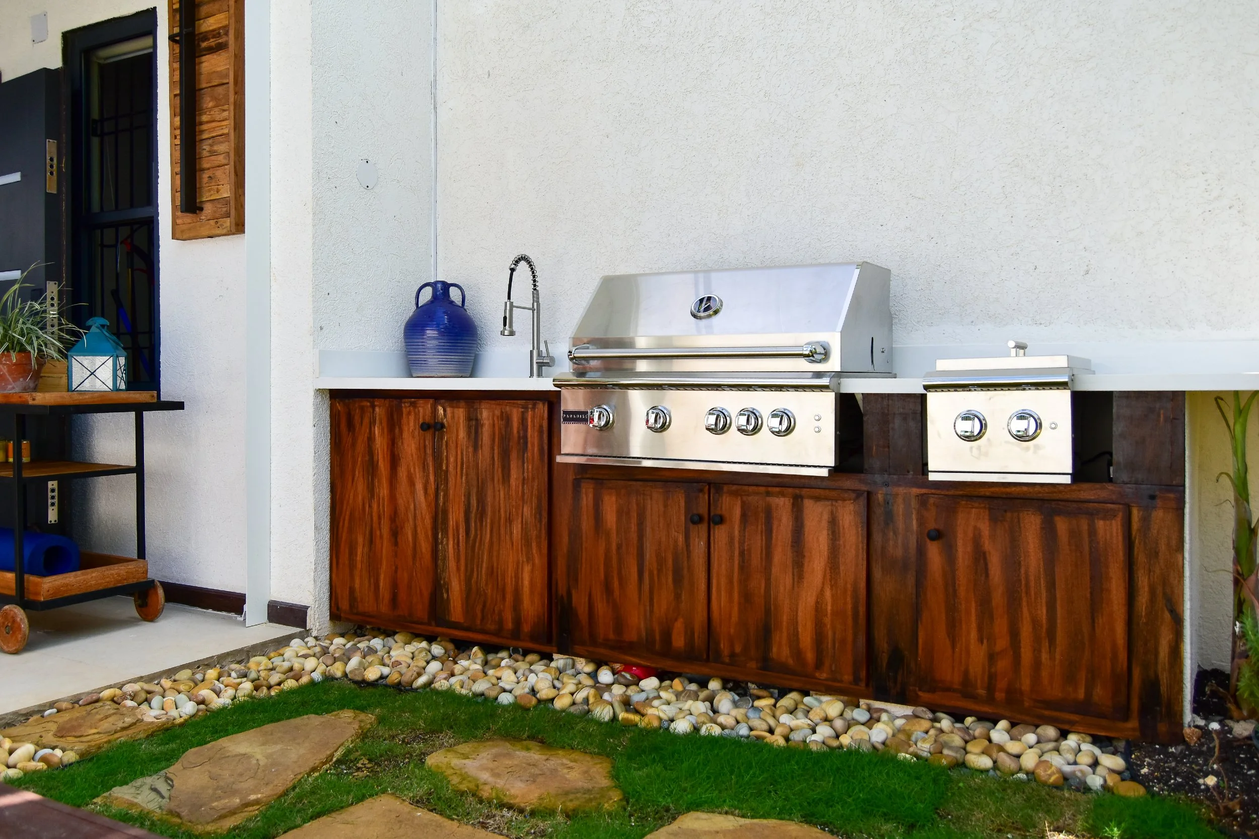 outdoor-kitchen-grill-station-design-ocho-rios-jamaica.jpg