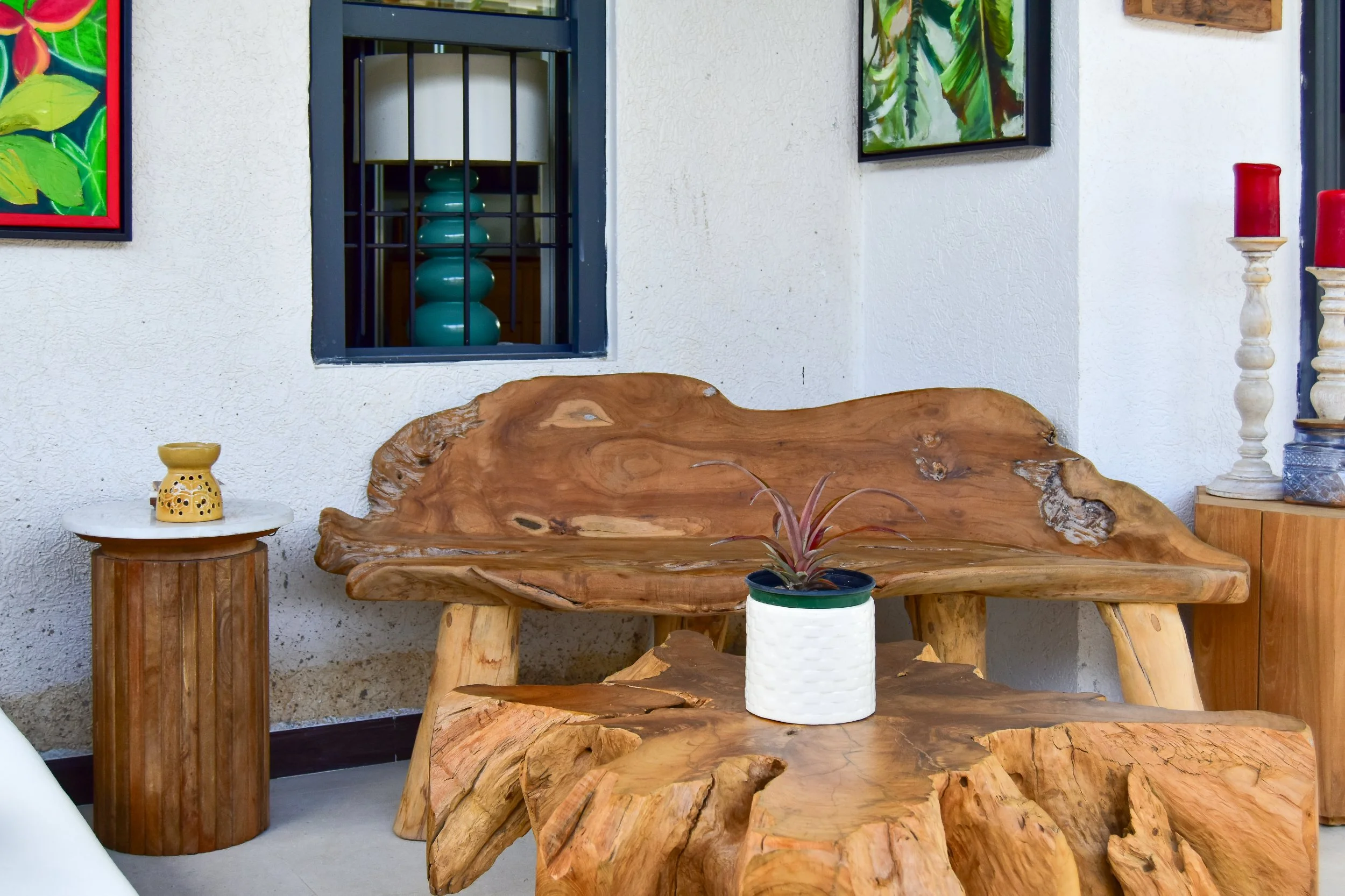 natural-wood-bench-and-table-outdoor-patio-decor-ocho-rios-jamaica.jpg