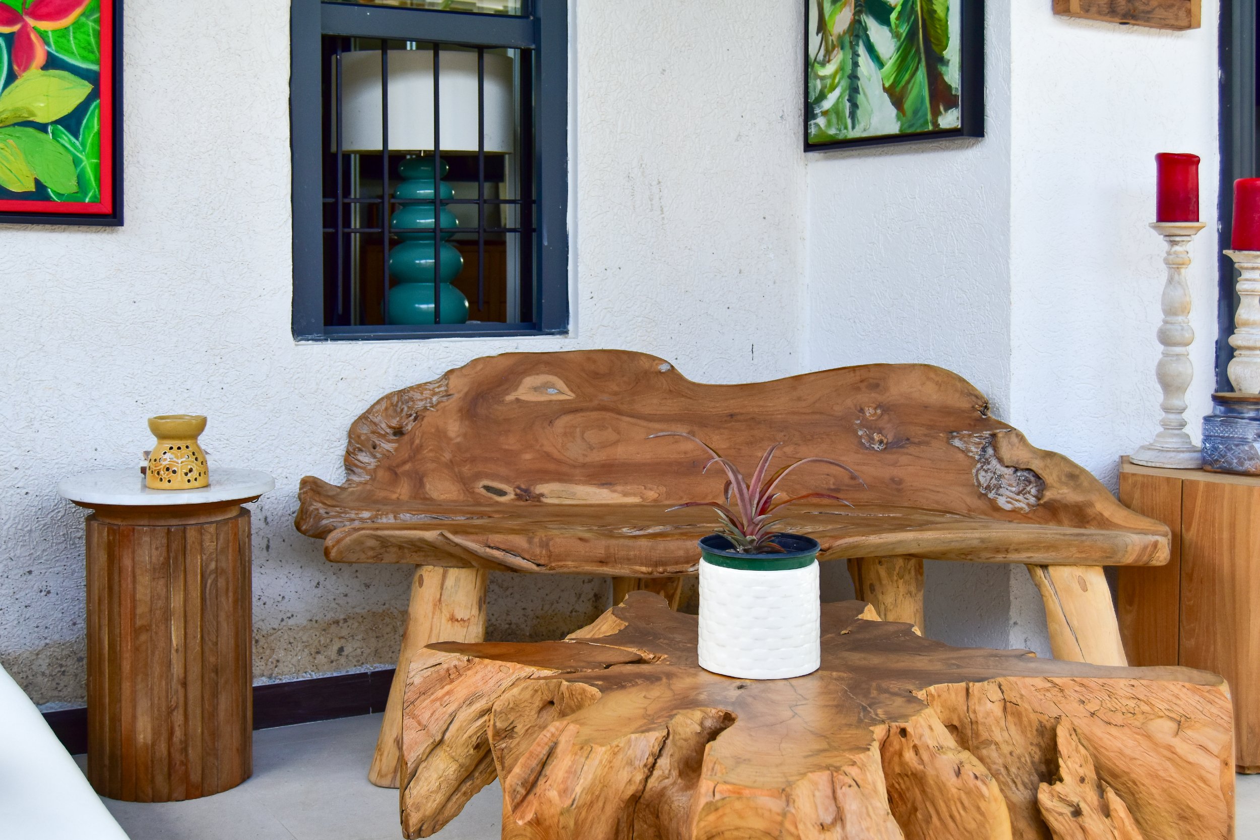 natural-wood-bench-and-table-outdoor-patio-decor-ocho-rios-jamaica.jpg