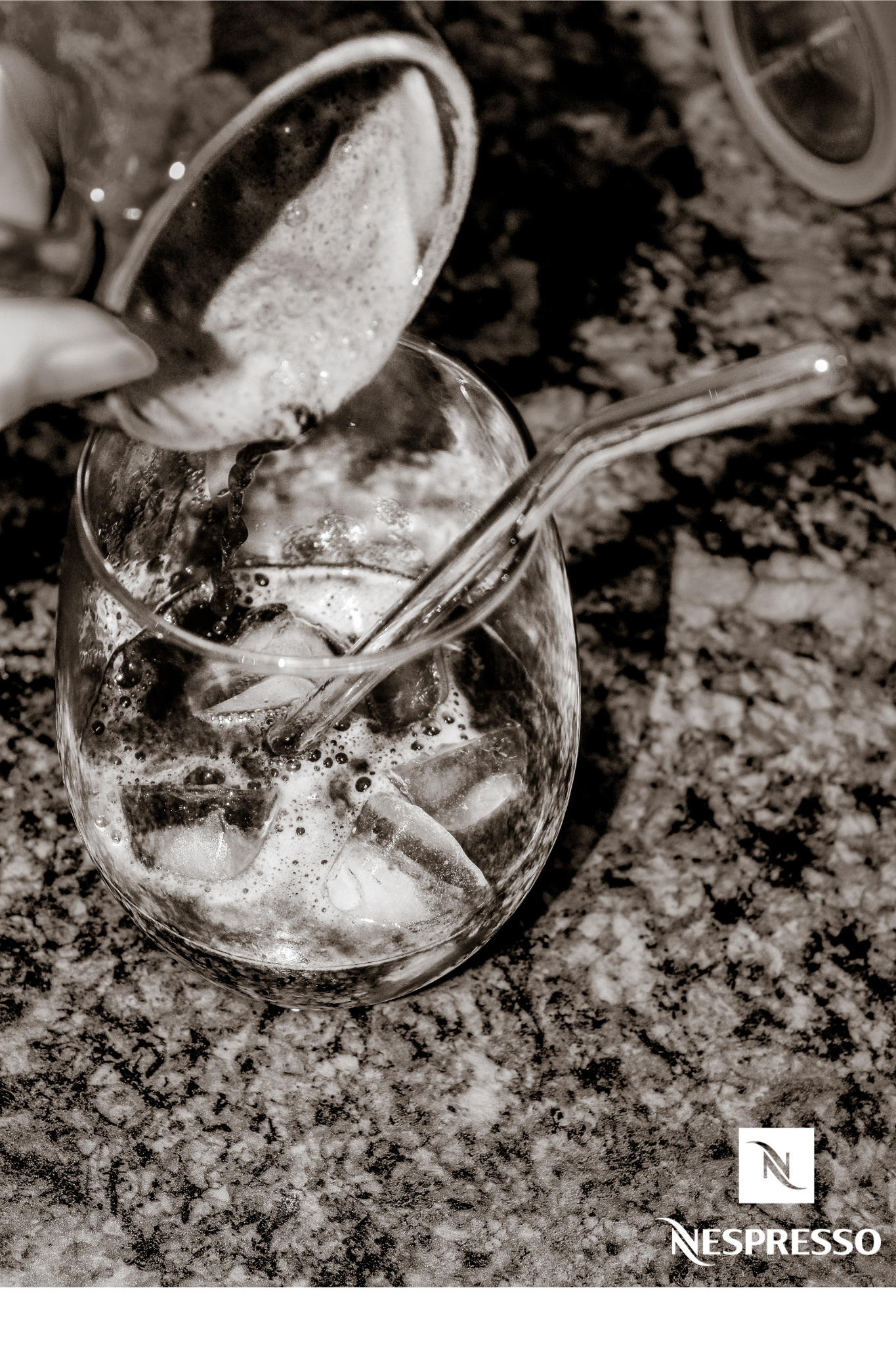 espresso pouring.png