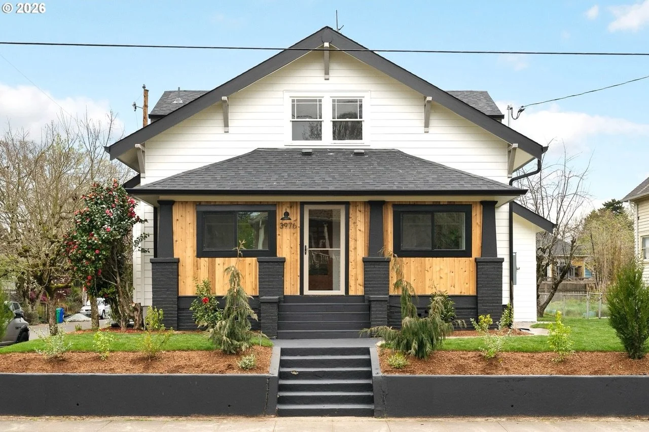 This week in Danny&rsquo;s Digest: In a neighborhood I&rsquo;m especially fond of, this 1924 Sabin bungalow has been completely reimagined for modern living, with a private lower-level suite for guests or flexible living.

Charming Portland Bungalow 