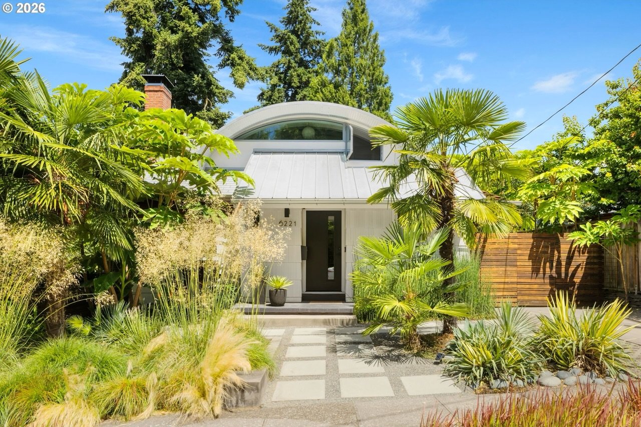 This week in Danny&rsquo;s Digest: The Eyebrow House, a 1941 Cape Cod reimagined by architect Edgar Papazian with sweeping dormers, curved walls, an arched steel roof, and a deep, tree-lined backyard with multiple spaces for entertaining and relaxing