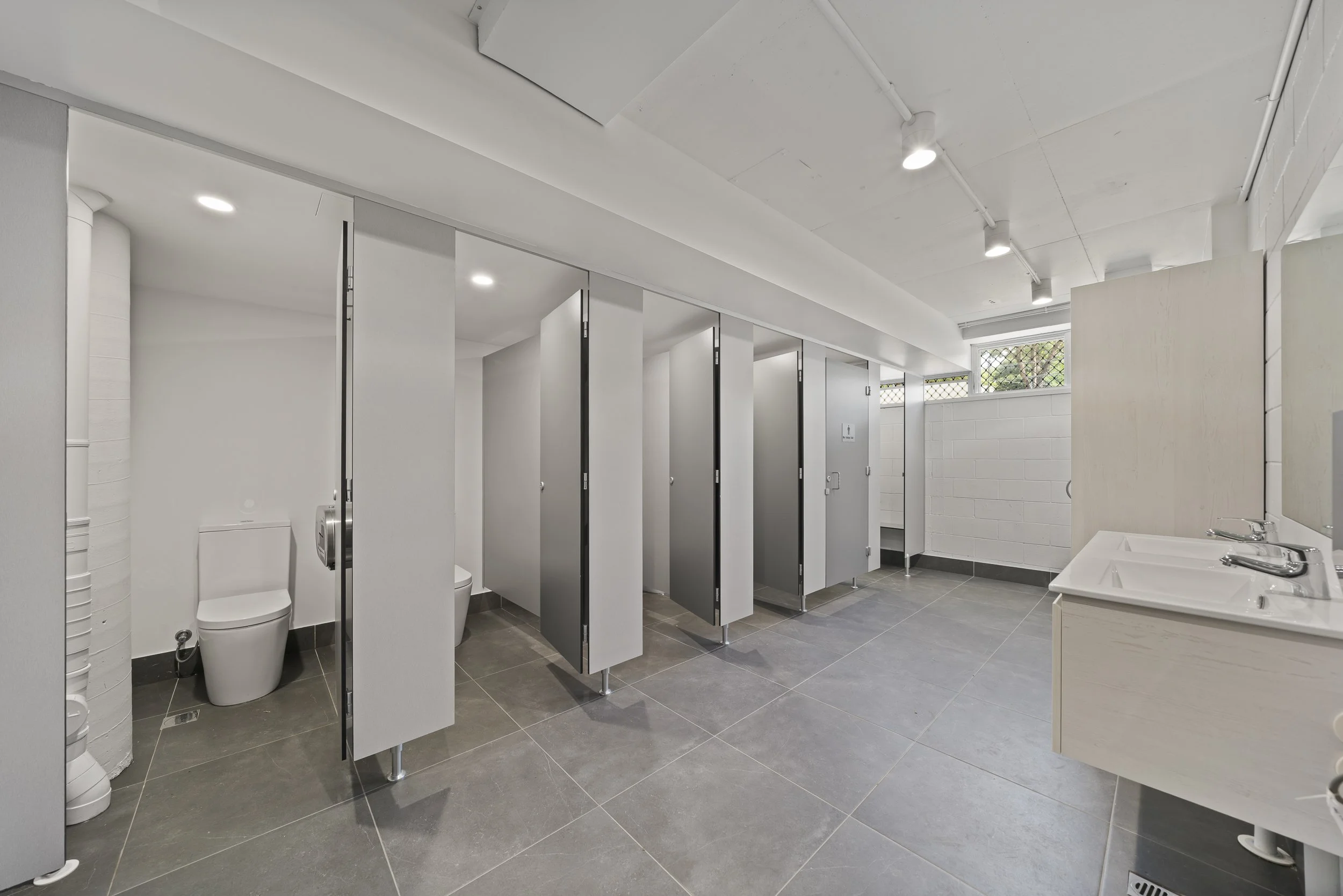 BRISBANE SOFTBALL ASSOCIATION