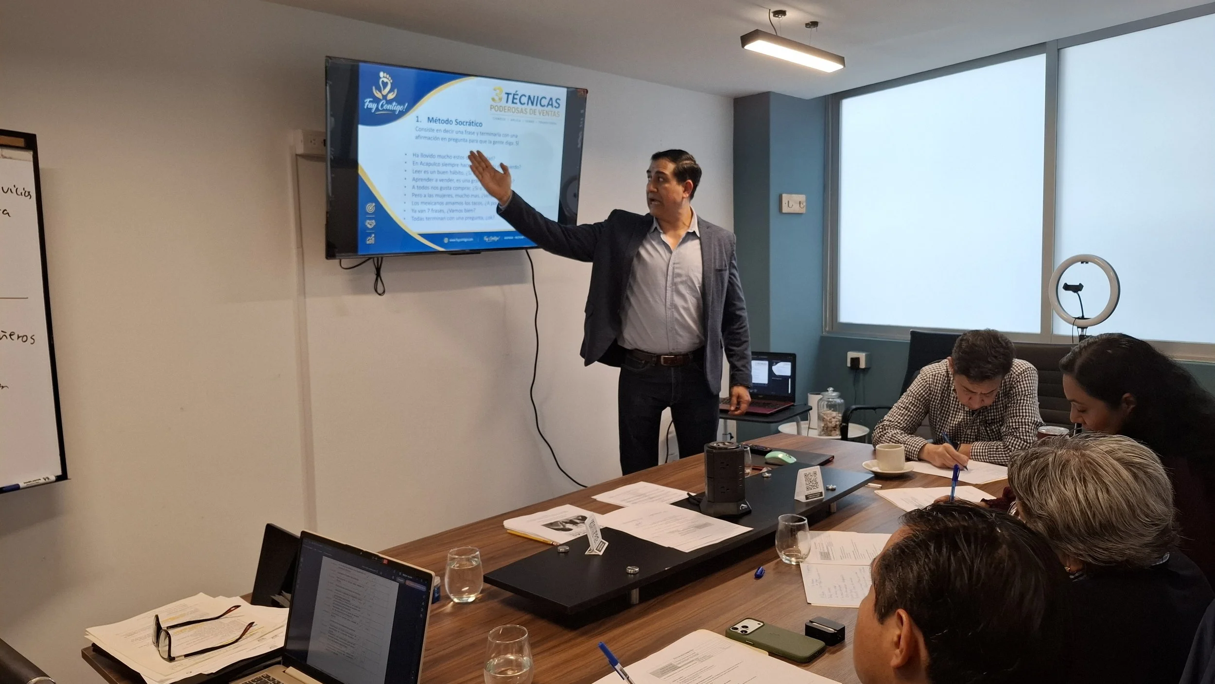 Formación de capacitadores con base en el Estándar de Competencia EC0217.01