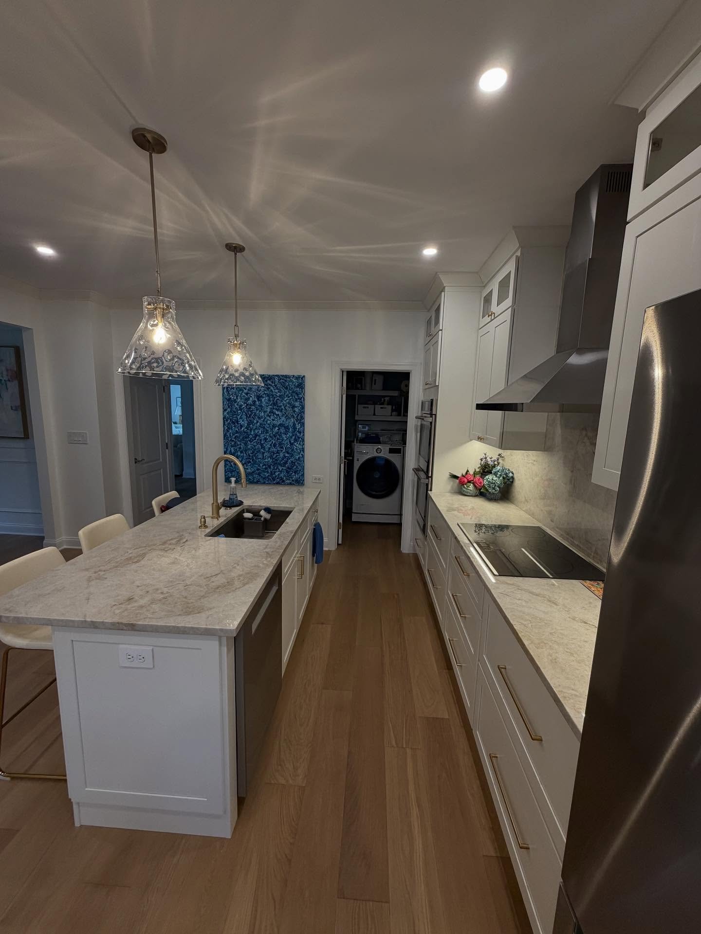 📍 Bluebell PA 

🪛 Take a look here at simple modern kitchen renovation that the team recently completed leaving two satisfied customers ready to host for the holidays ❗️

🔨 Contact us for a 🆓 estimate for your next project 🪚