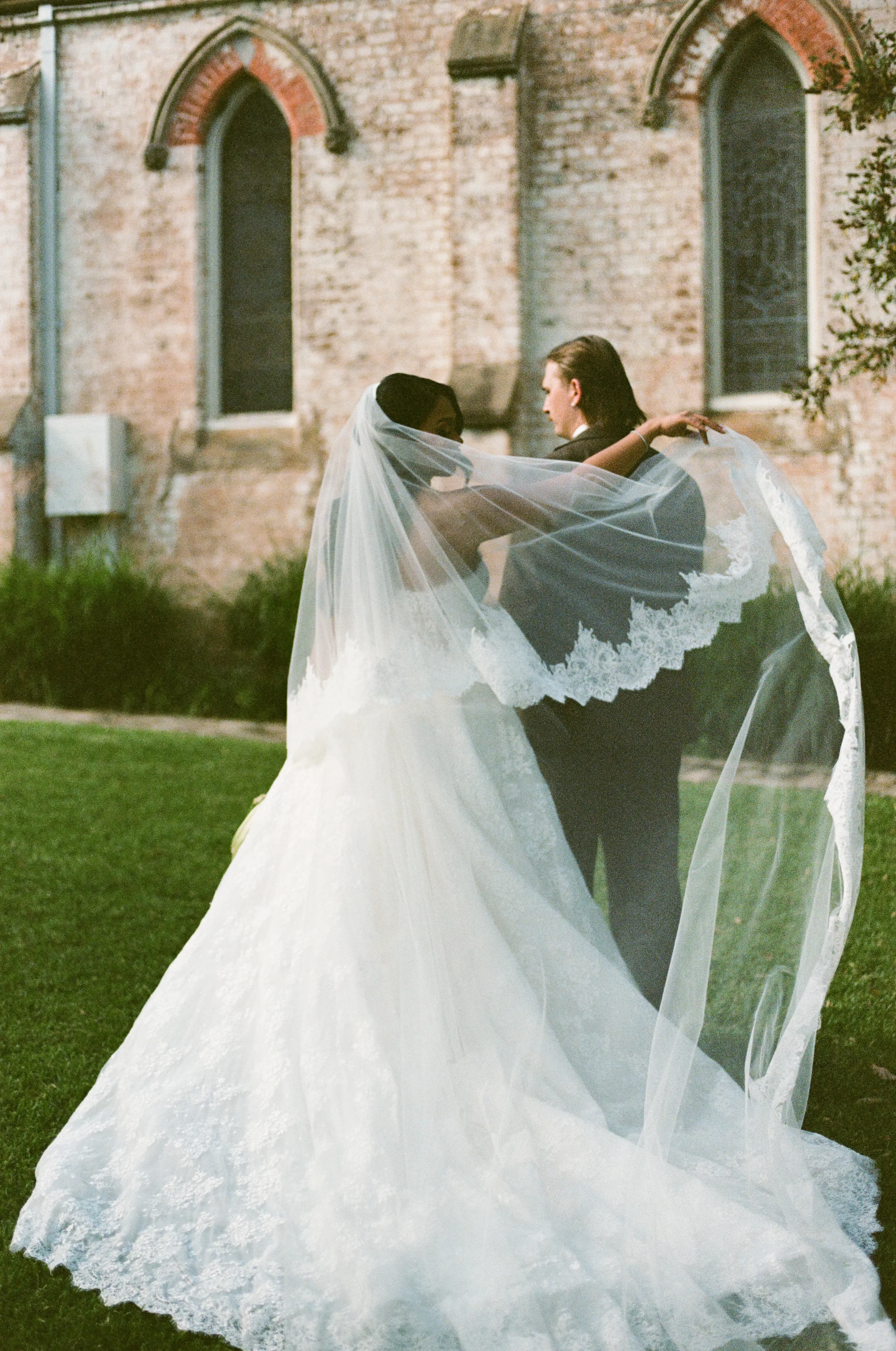Lords_Estate_Heritage_Chapel_Wedding-23.webp
