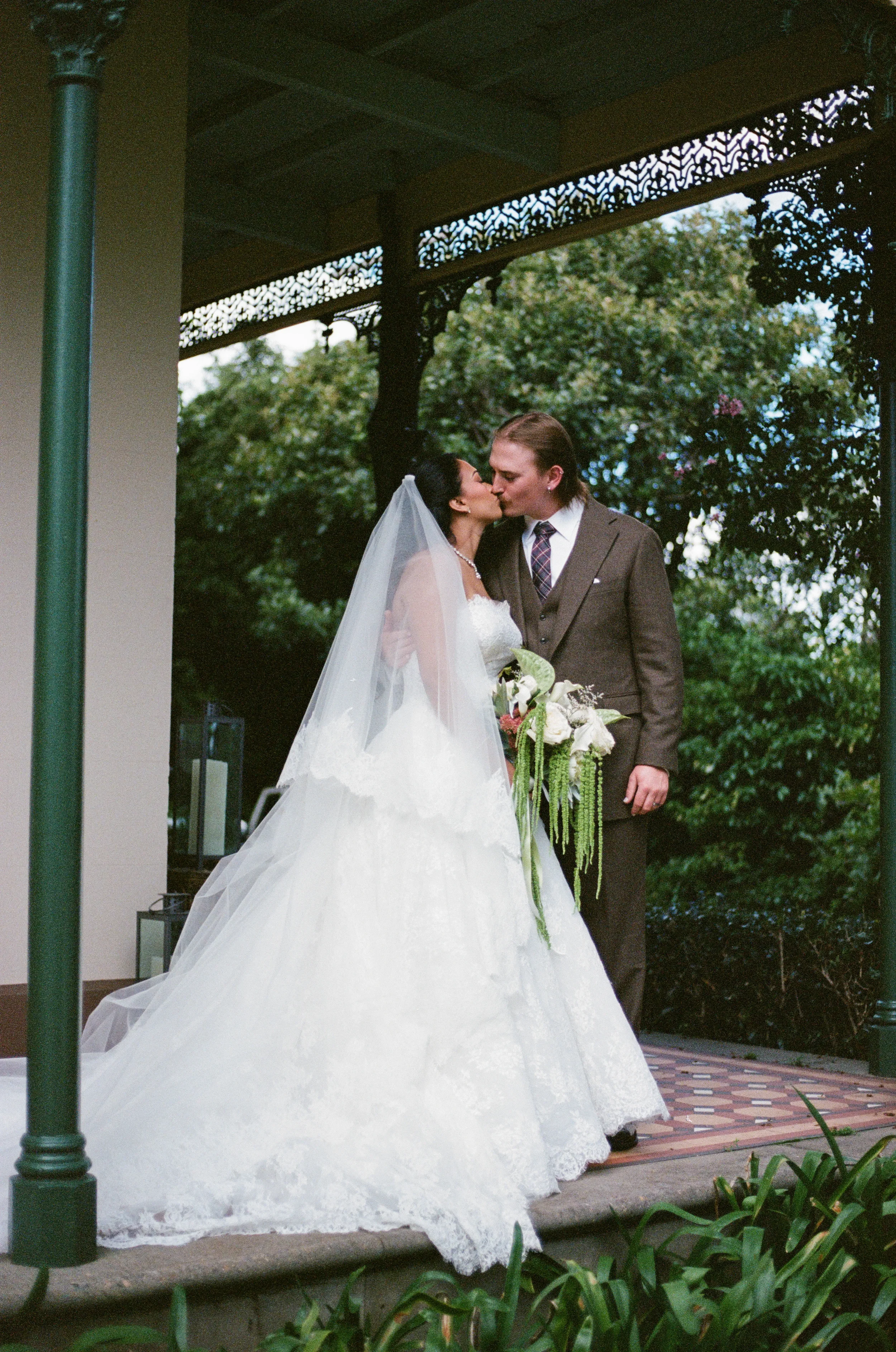 Lords_Estate_Heritage_Chapel_Wedding-171.webp