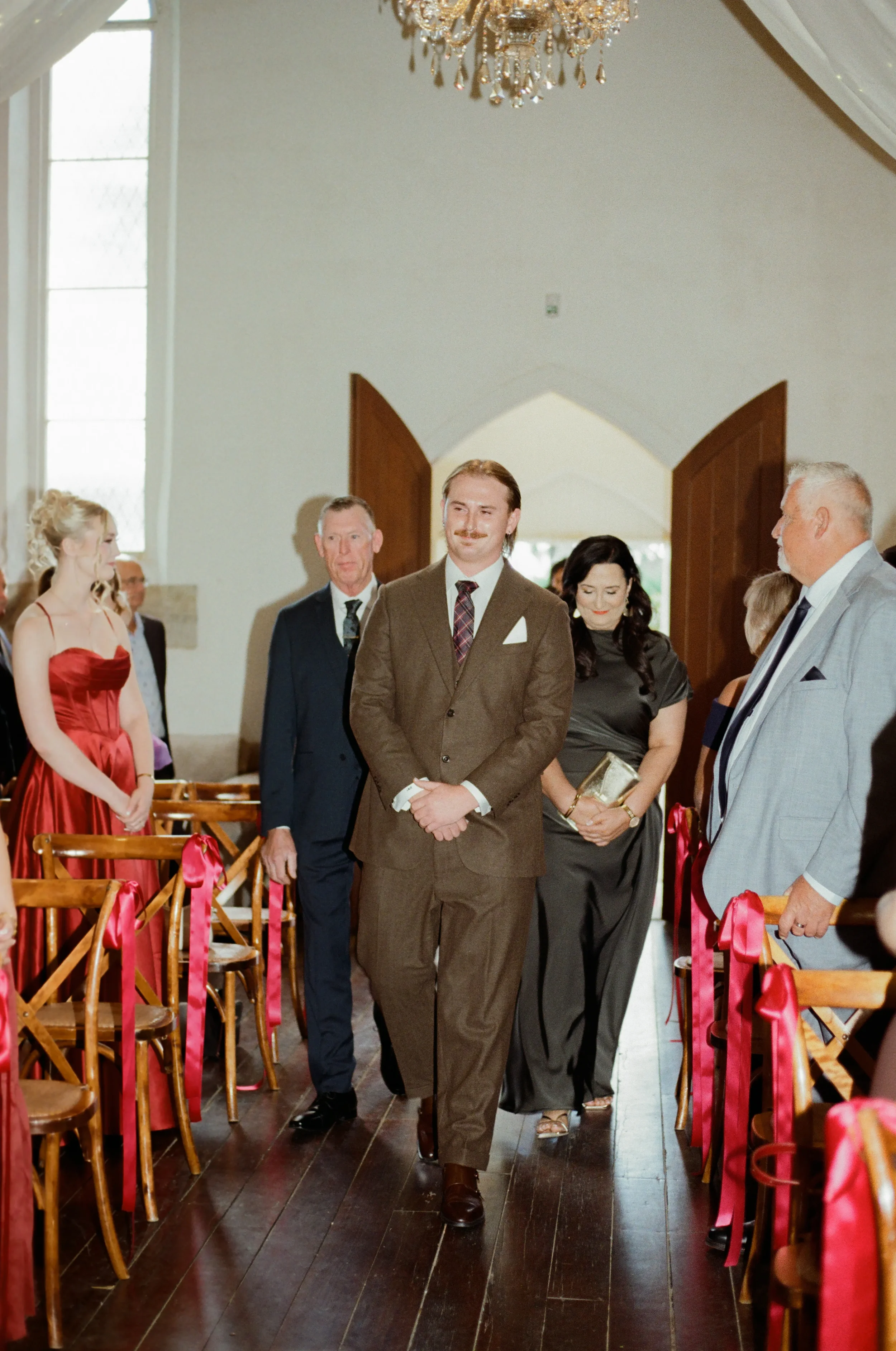 Lords_Estate_Heritage_Chapel_Wedding-46.webp