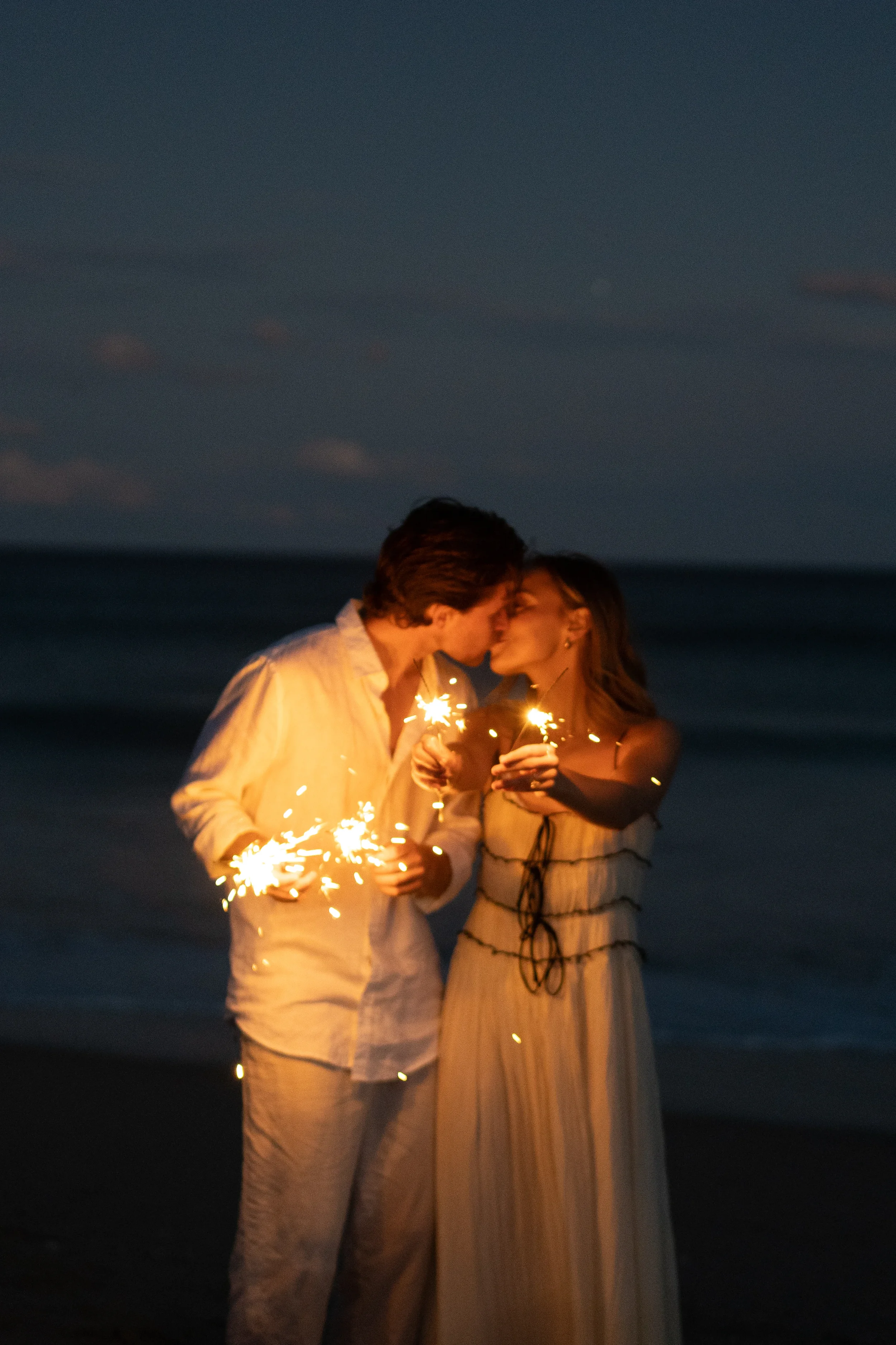 Beach pre-wedding shoot Sydney170.webp