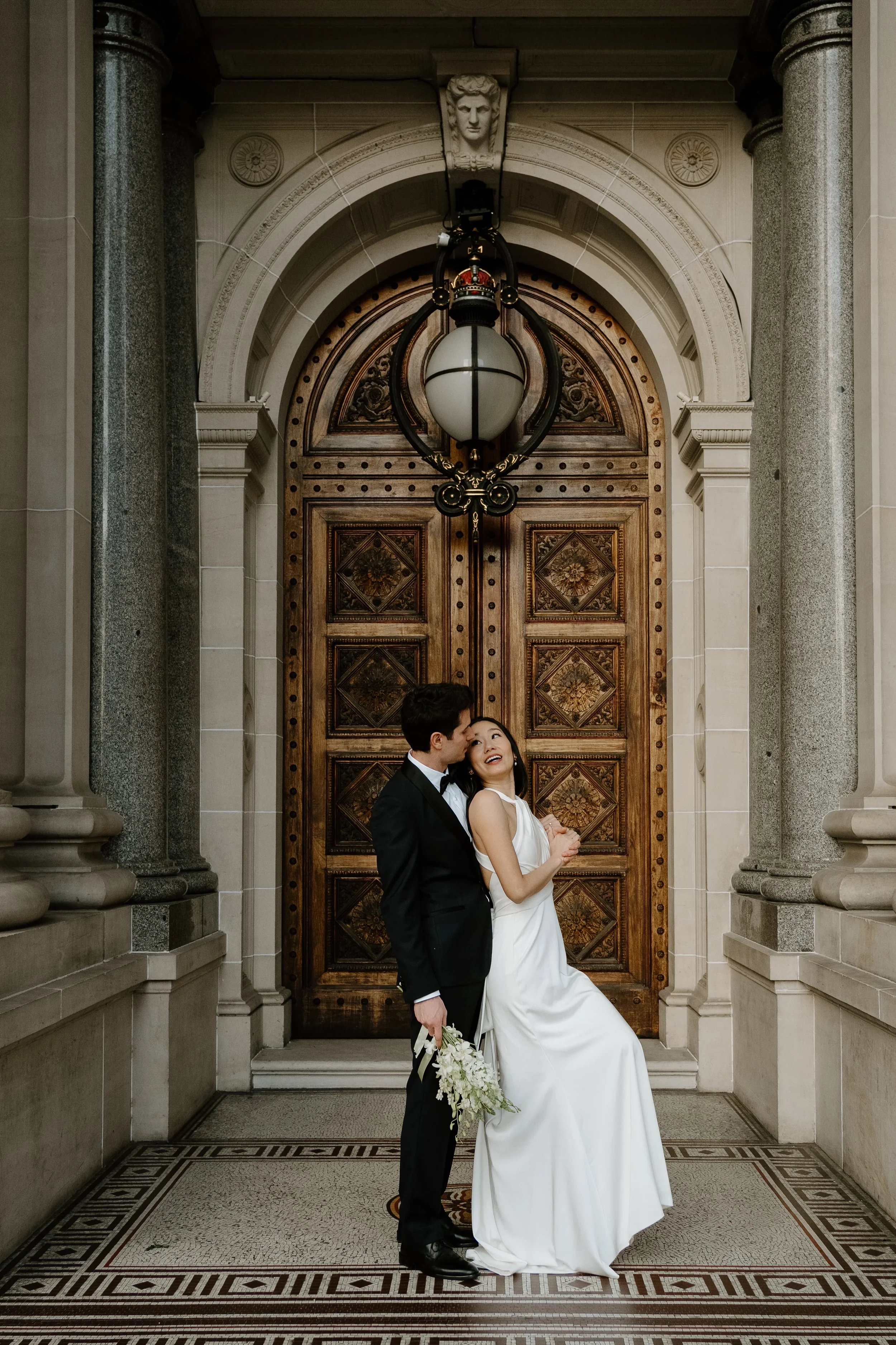 Parliament house & Carlton Gardens Melbourne pre-wedding90.webp