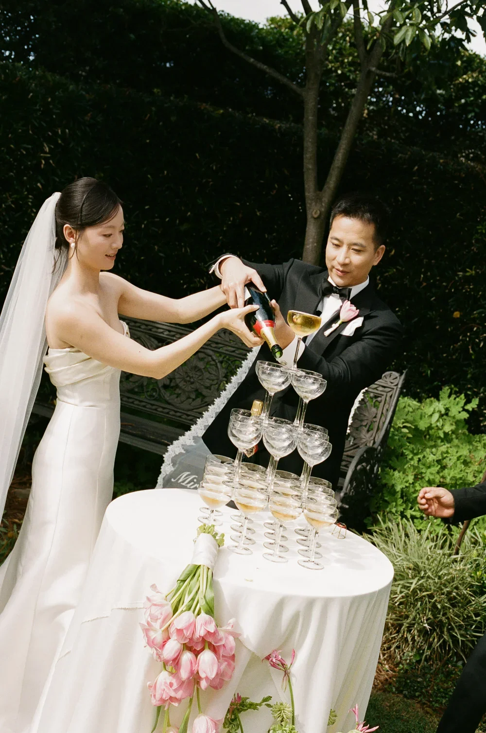 Wedding portraits at Lindesay House Darling Point Sydney