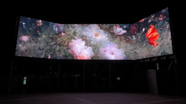 Sharing my piece &ldquo;The Hanging Garden&rdquo; as it appears in Project 22&rsquo;s collaboration with Expo Sunderland. Grateful to the Sunderland team and Project 22 for bringing this together.
@project22.art @eraa______ @hology.uk @exposunderland