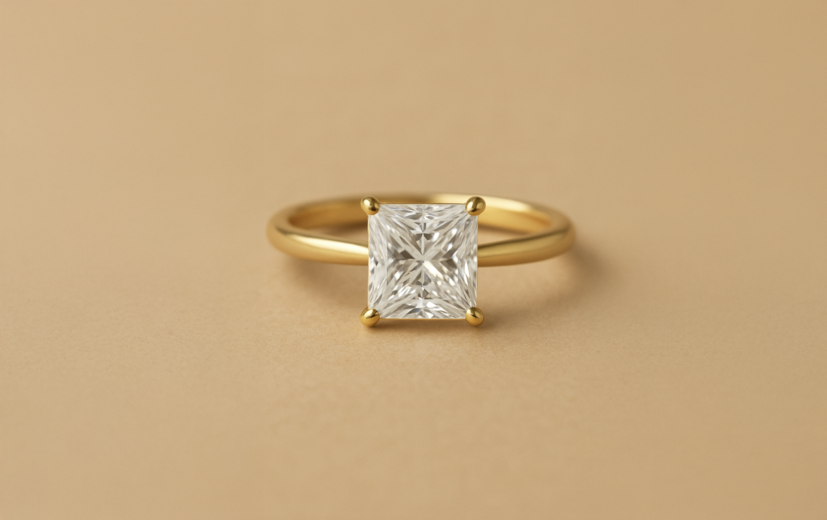 HOLC Classic Tapered Solitaire Setting with Princess Cut Diamond (Ready Made)