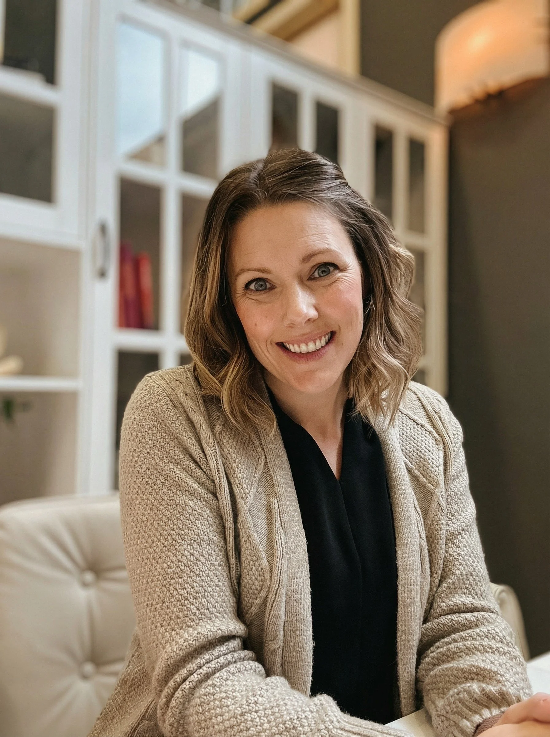 Carla Walter, PA-C of TideShift Health, smiling in her Bremerton primary care clinic.