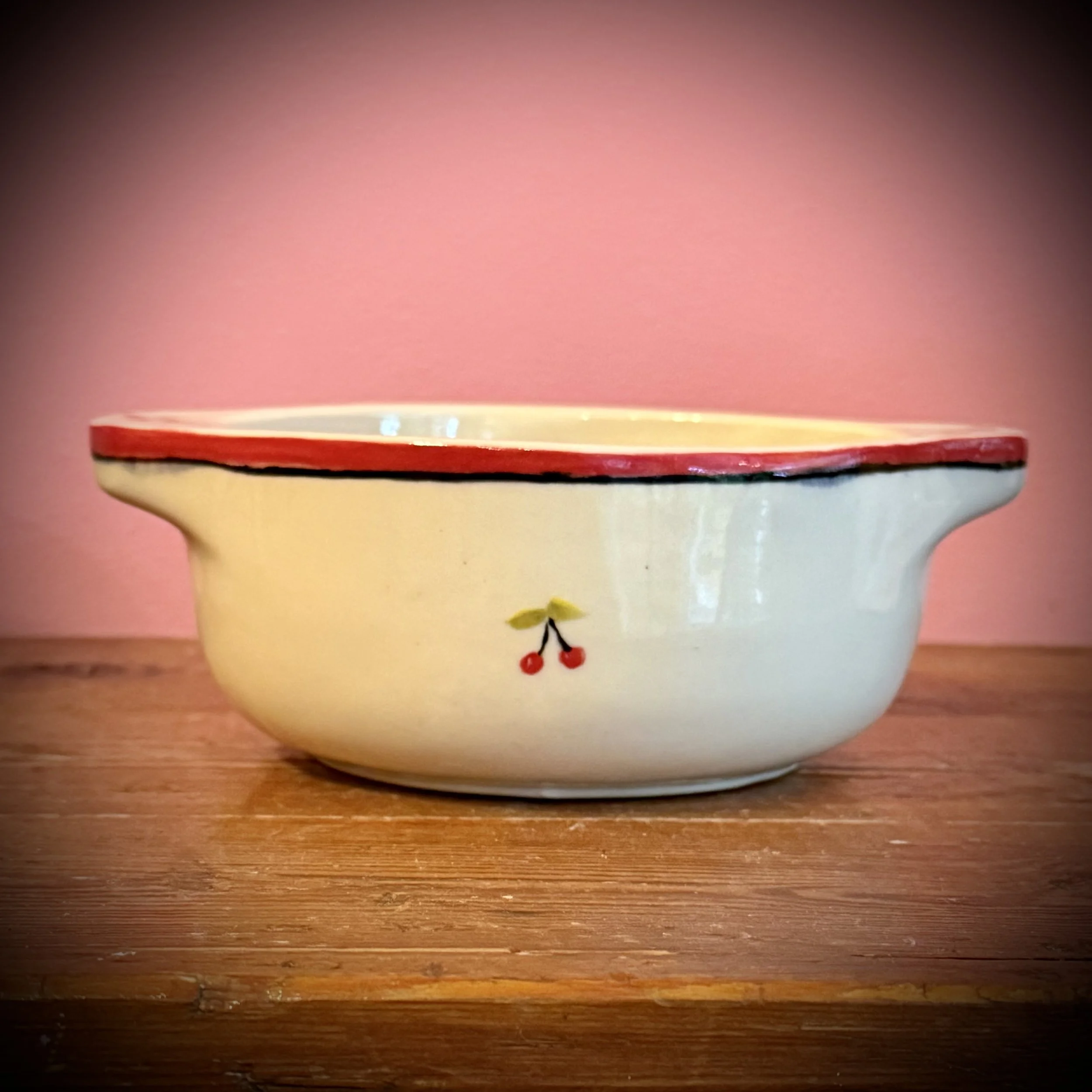 Red Cherry Medium With Handles