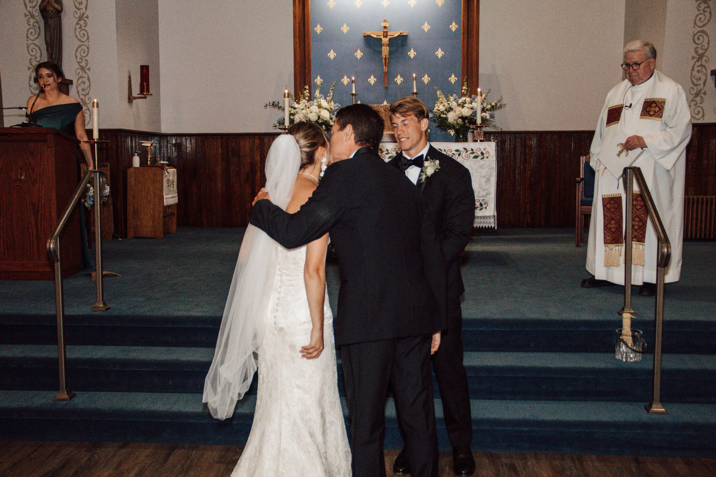 Ceremony-22.jpg
