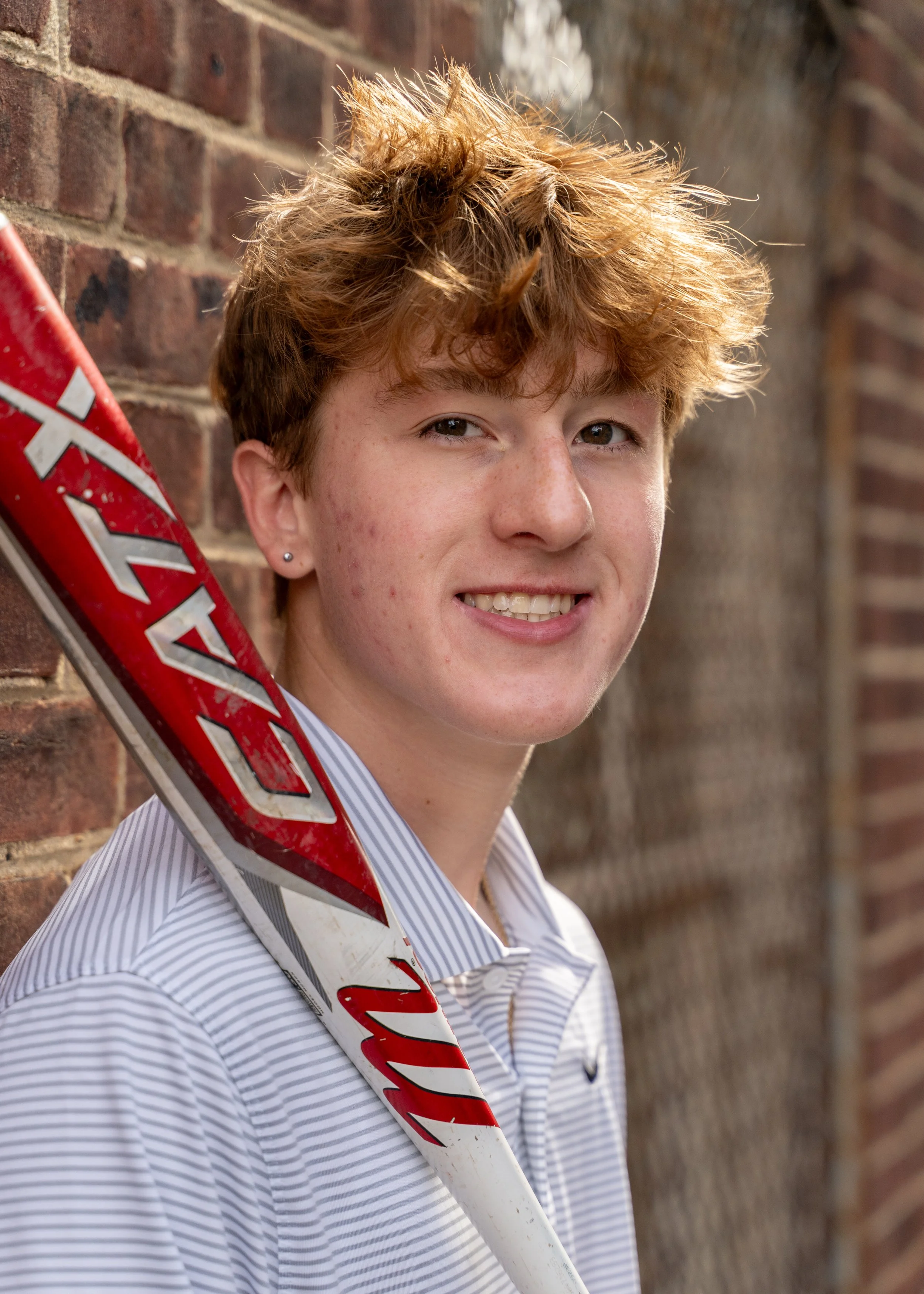 2025.10.18_Sherwood_SeniorPhotos-22.jpg