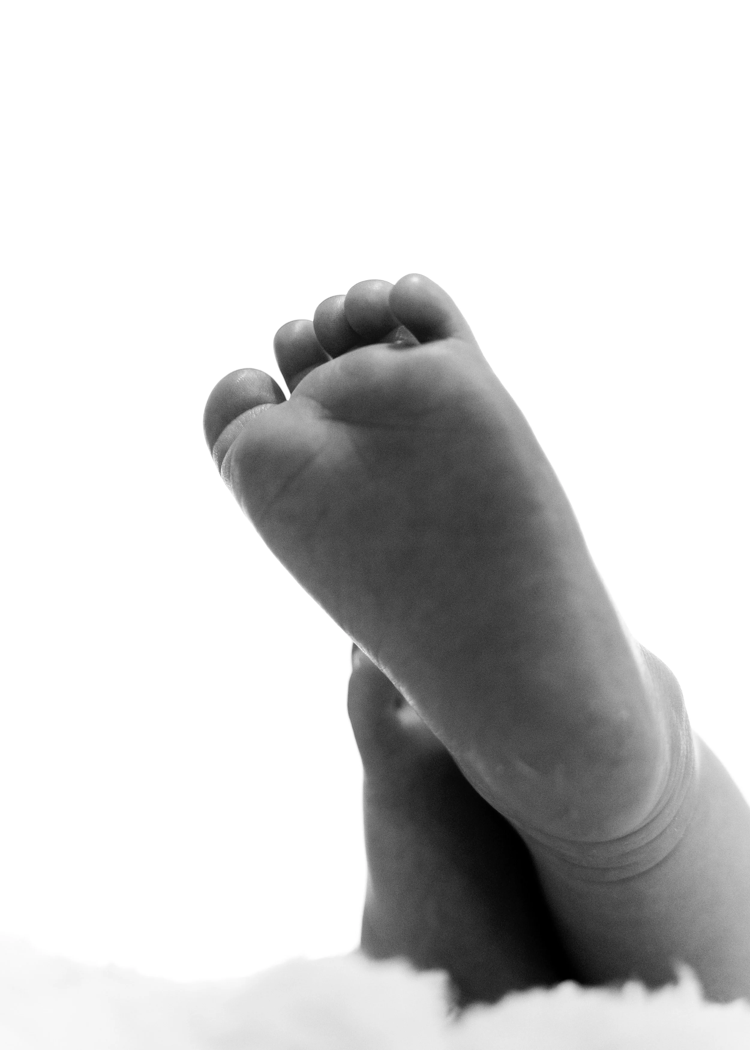 2025.6.28_LiamHandsandFeet-8.jpg
