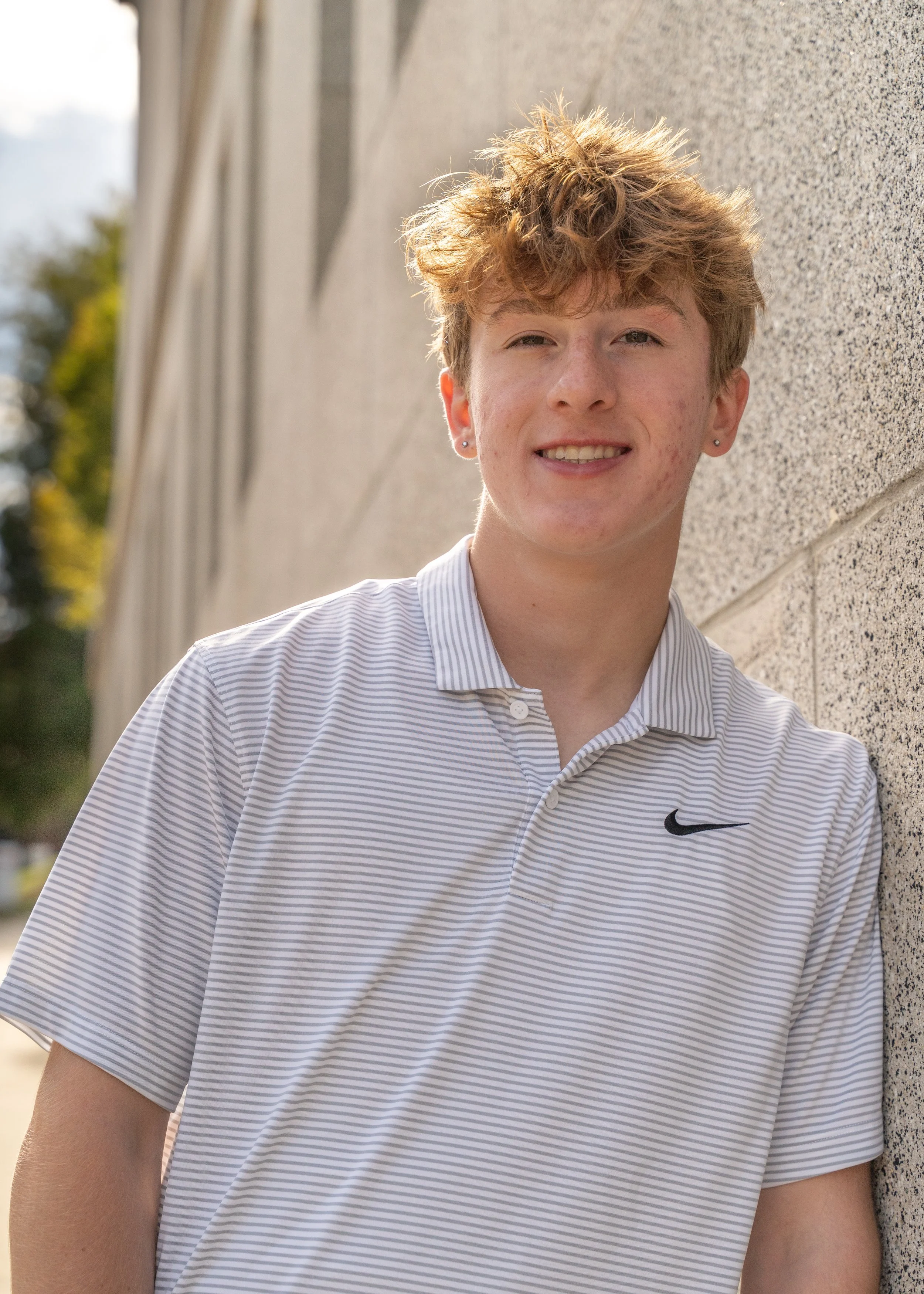2025.10.18_Sherwood_SeniorPhotos-18.jpg