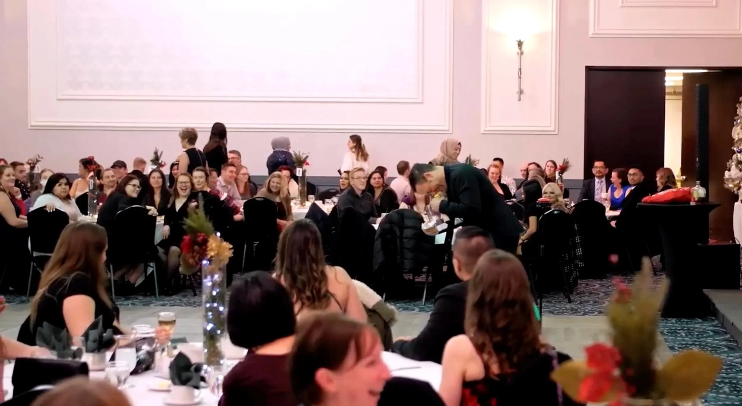 Vancouver MC hosts fun Christmas parties, private galas and award shows. Corporate entertainment and keynotes. Gameshows the are custom made for your event. Karaoke and free photobooth included.