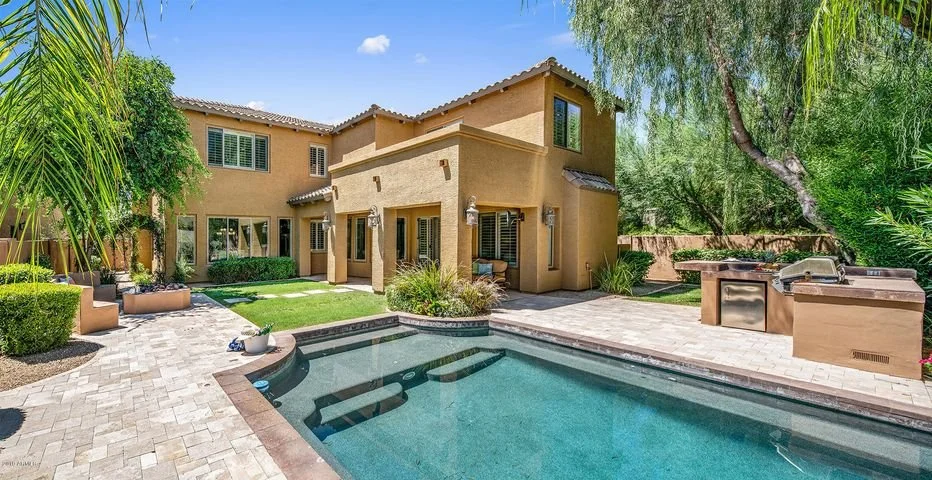 $765,000

5 Bed 3.5 Bath 4,483 Sqft

3818 E Herrera Dr Phoenix, AZ 85050