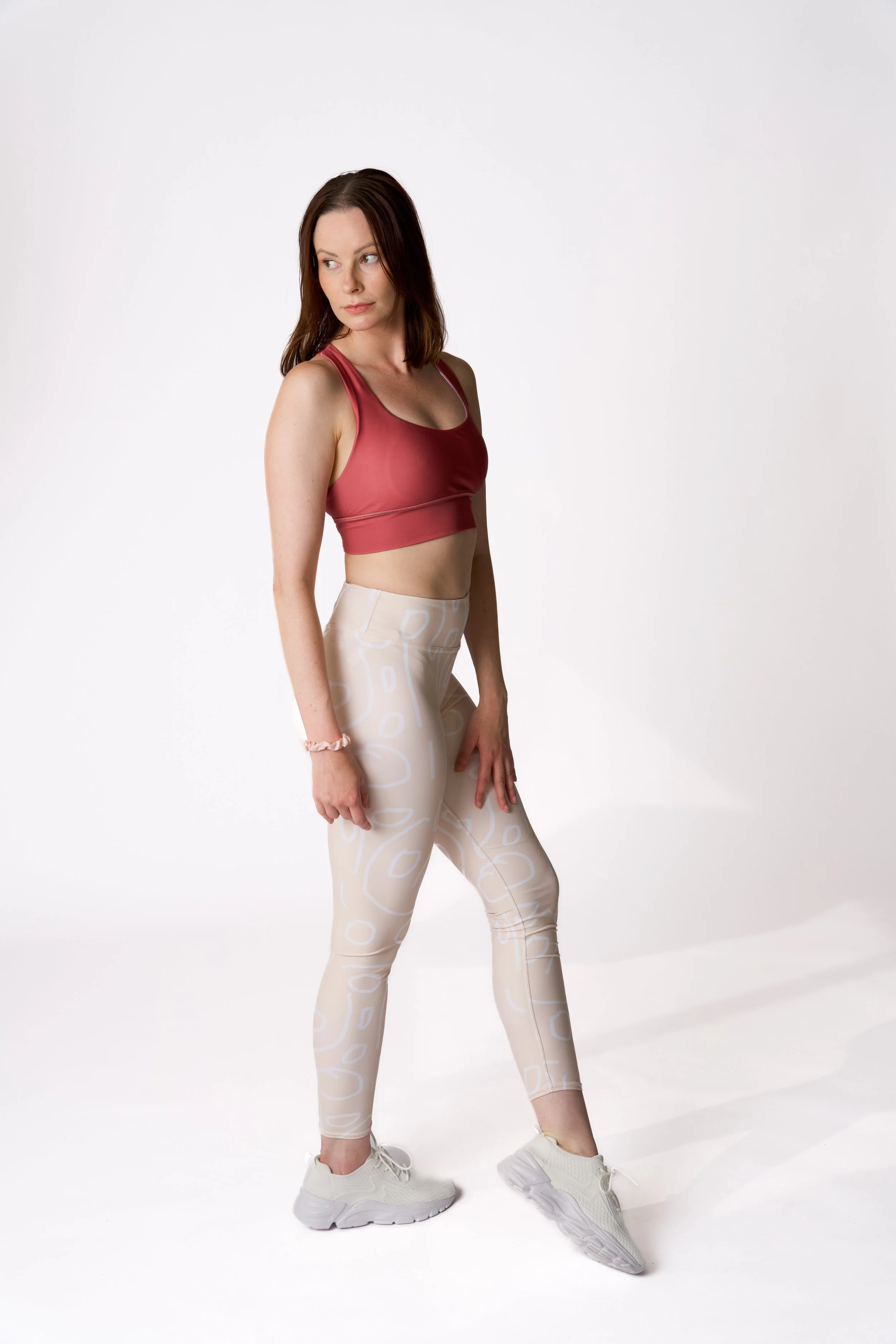 Arabella Champagne Leggings 2.JPG