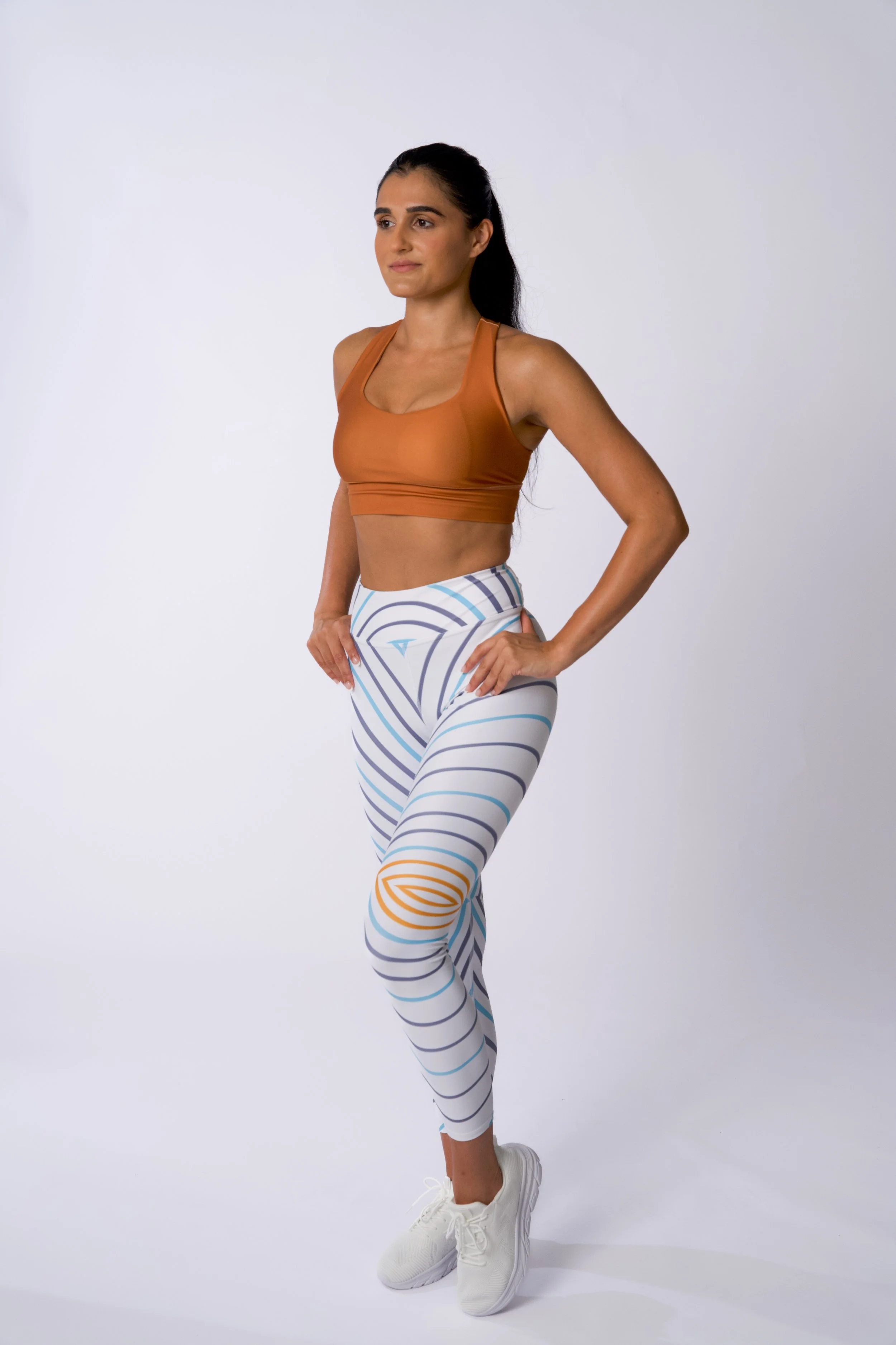Lucia Leggings 2.JPG