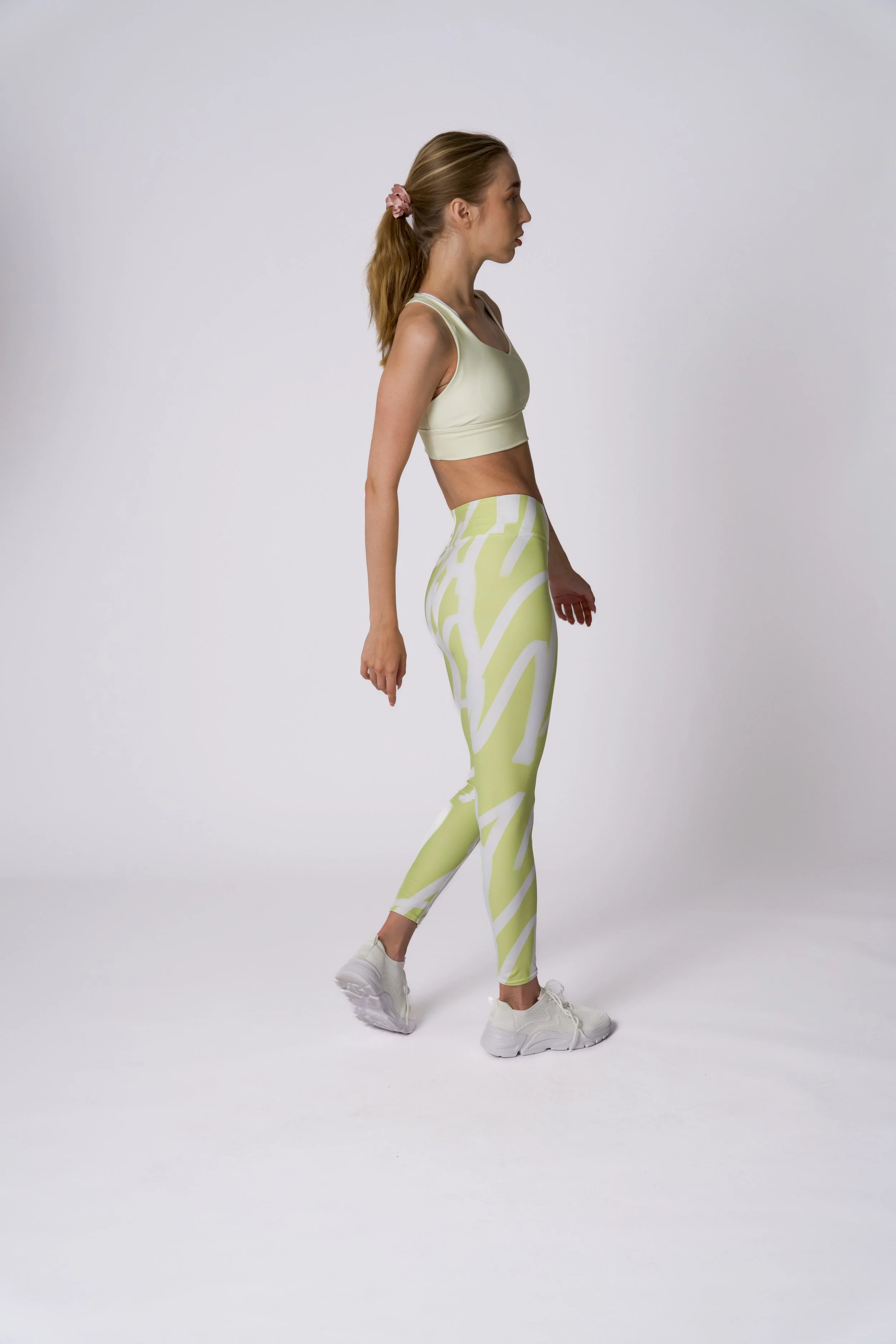 Stevie Wild Willow Leggings 6.JPG