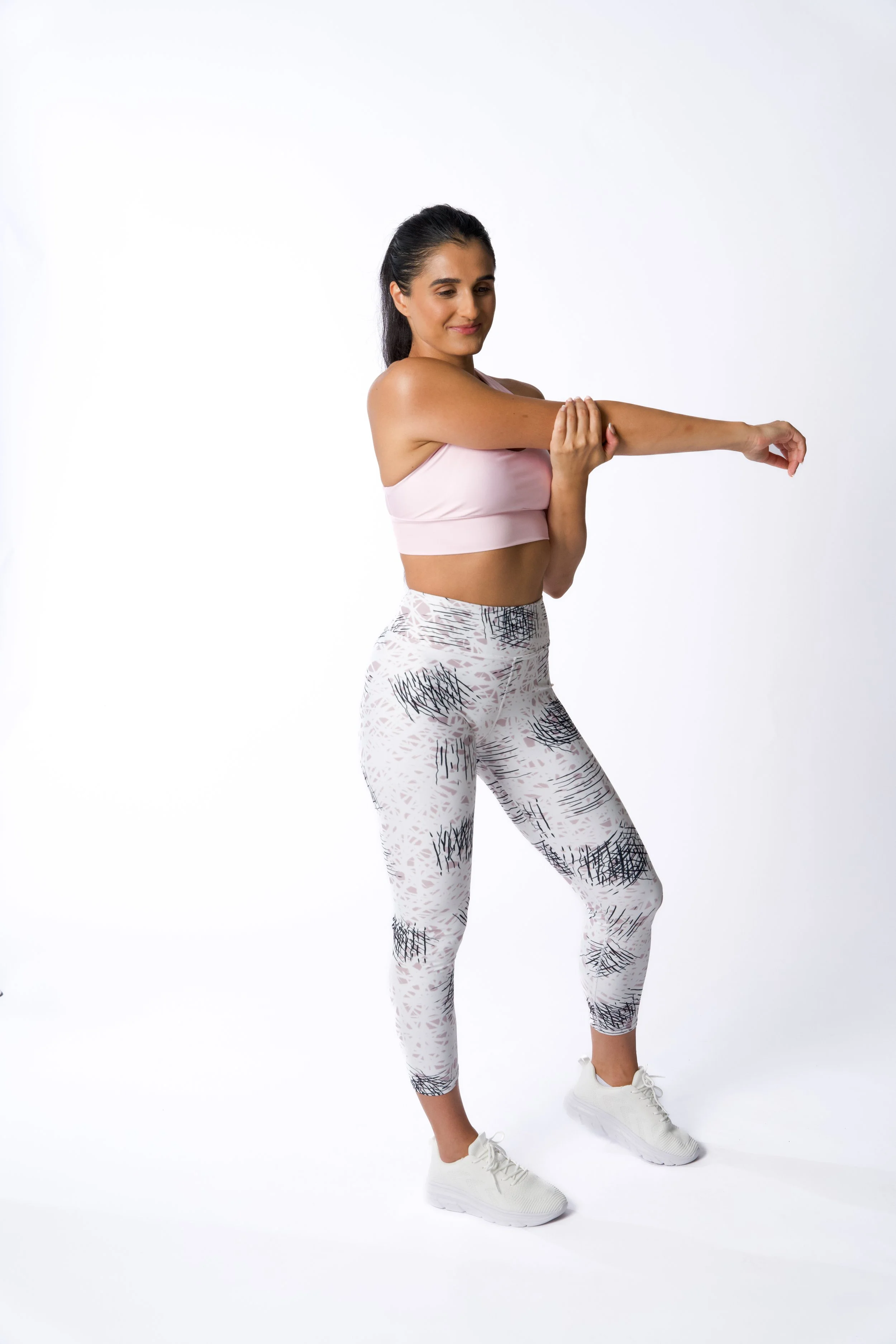 Luna Careys Pink Leggings 9.JPG