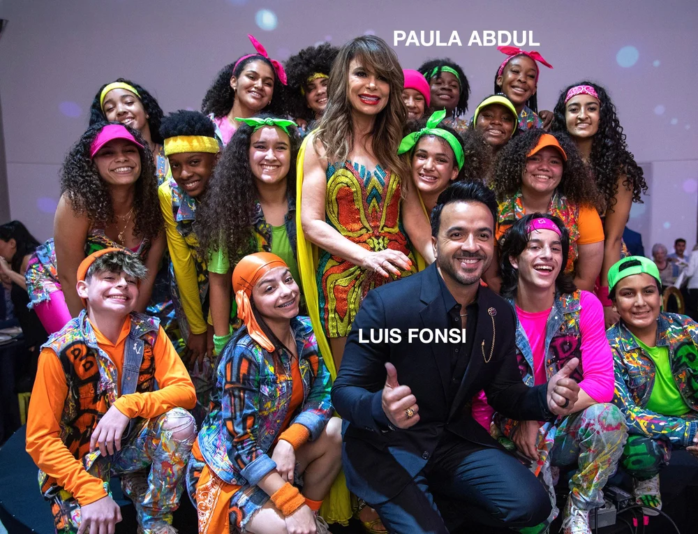 Paula Abdul Performance