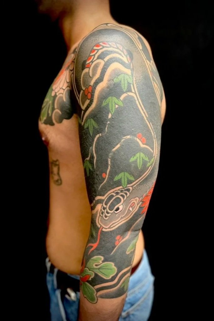 japanese snake sleeve