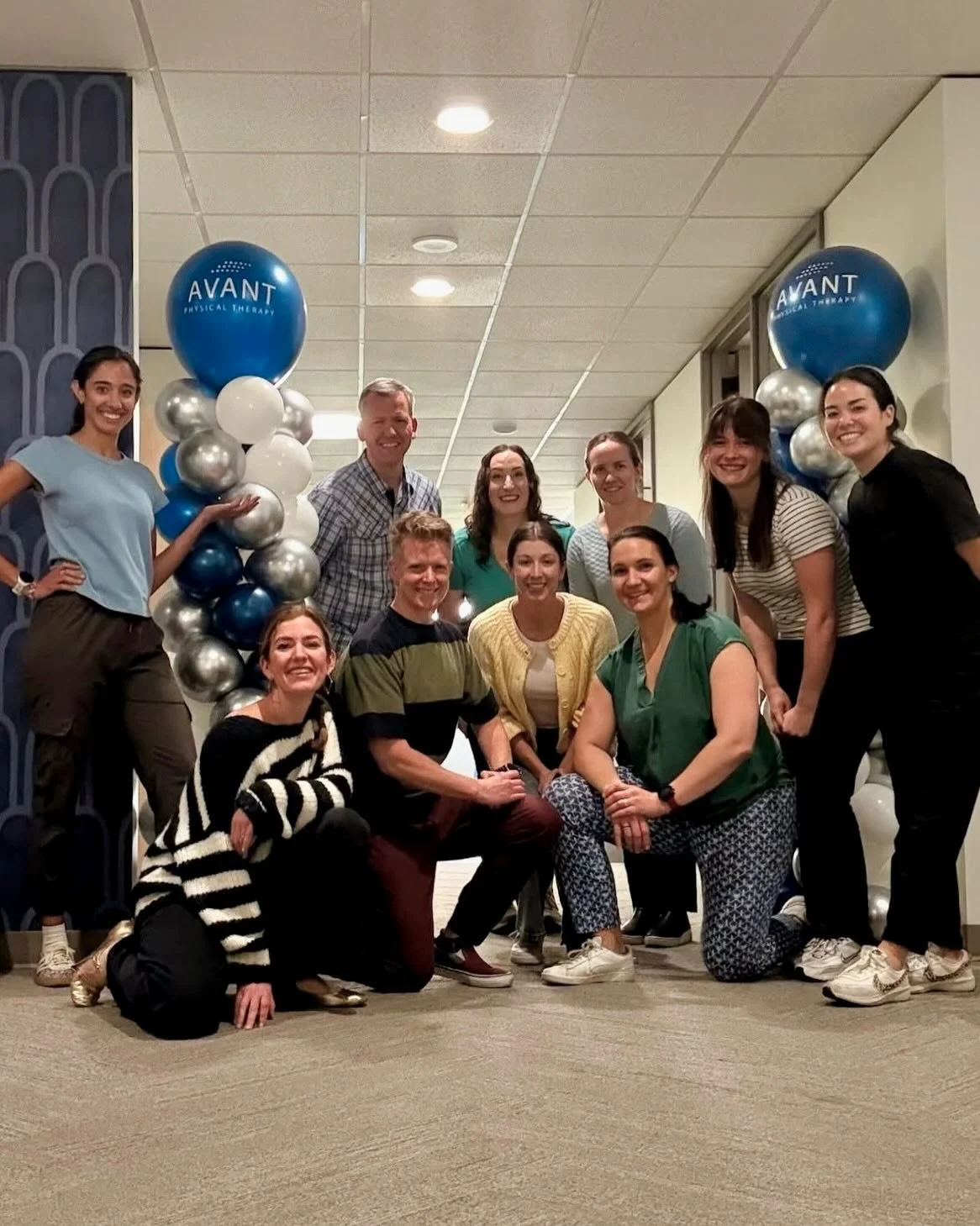 Thank you to @avantpt for letting us help support there huge sucsess! Recently we got the opportunity to help support Avant Physical Therapy&rsquo;s celebrate yet another win in the Best of the North West! 
#BalloonDecor  #BalloonArt #BalloonGarland 