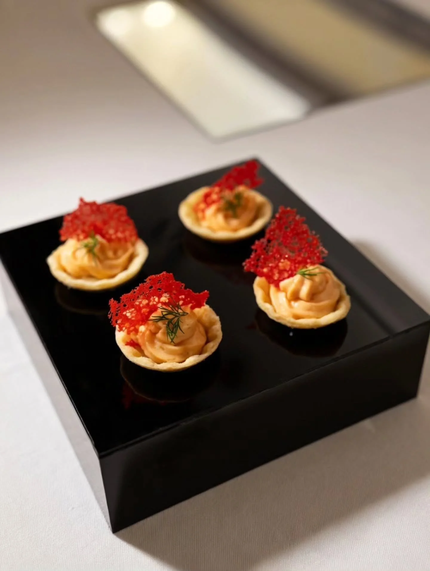 Jewels you could taste 🦪

At Ingenio, we believe true luxury lives in the details: thoughtful concepts, elegant execution and memorable experiences.

For this special celebration of Made in Italy Day in London, we created a bespoke canap&eacute; col