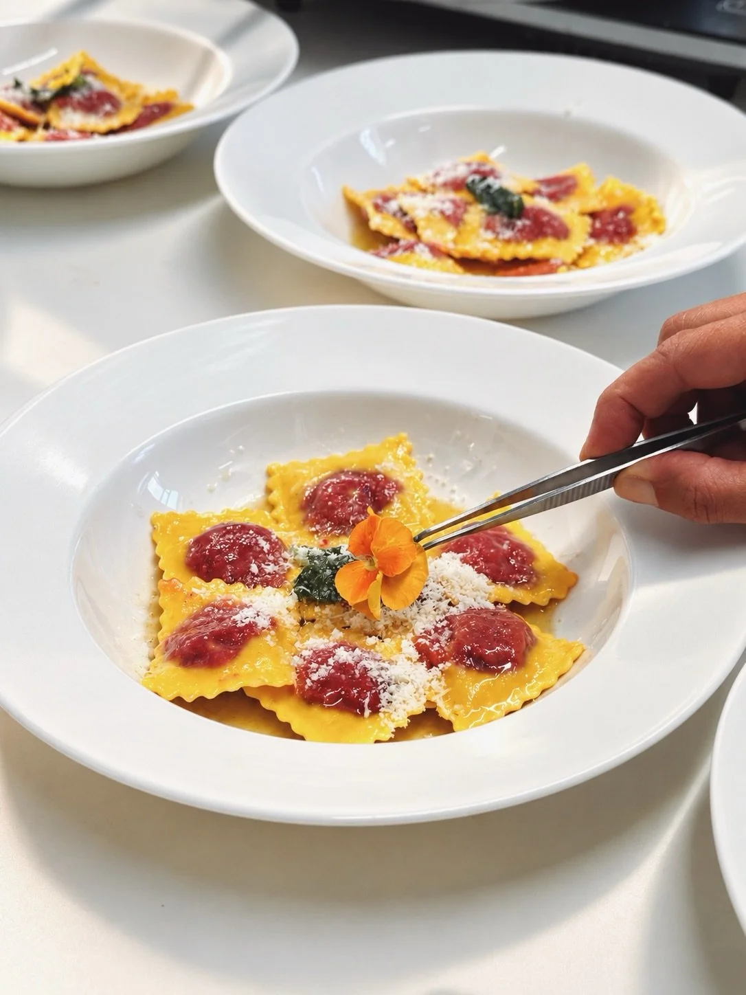 A beautiful dish deserves an equally beautiful presentation. 

From Chef Tony&rsquo;s finishing touches to the smallest details on the plate, every element is carefully considered.

Because presentation is never an afterthought.

#ingeniobusiness #lo